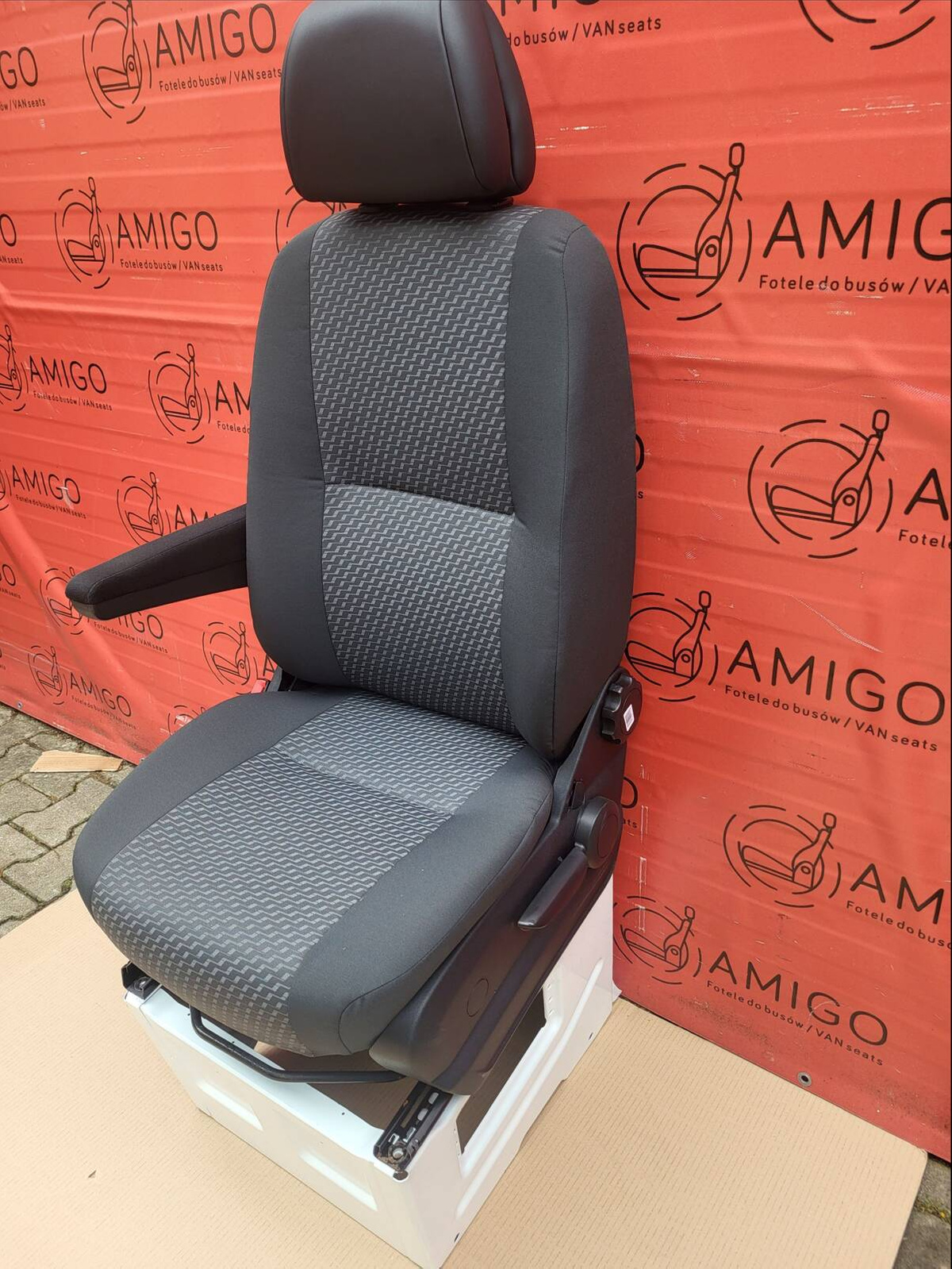Seat VW Crafter I 2006-2016 UK passenger | EU driver tasamo armrest