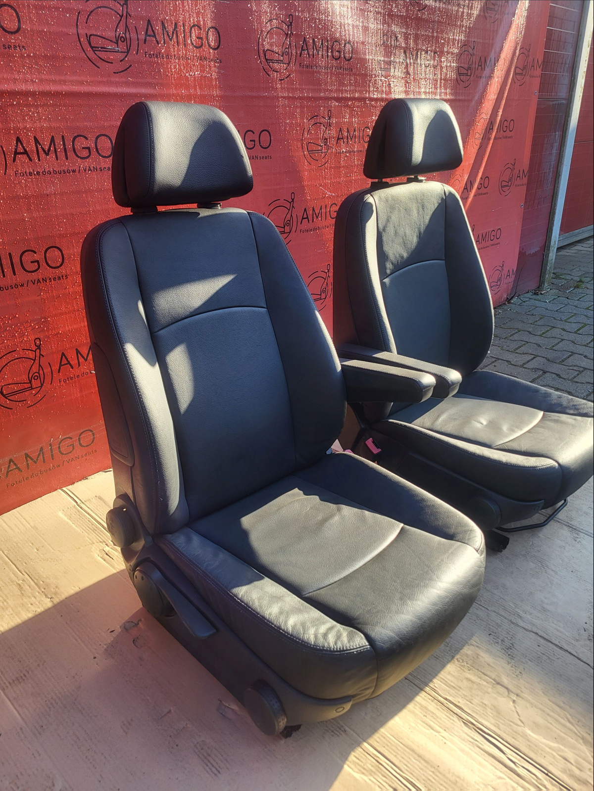 Seat Mercedes Viano Vito W639 driver passenger 2003-2014 armrest adjustments electric
