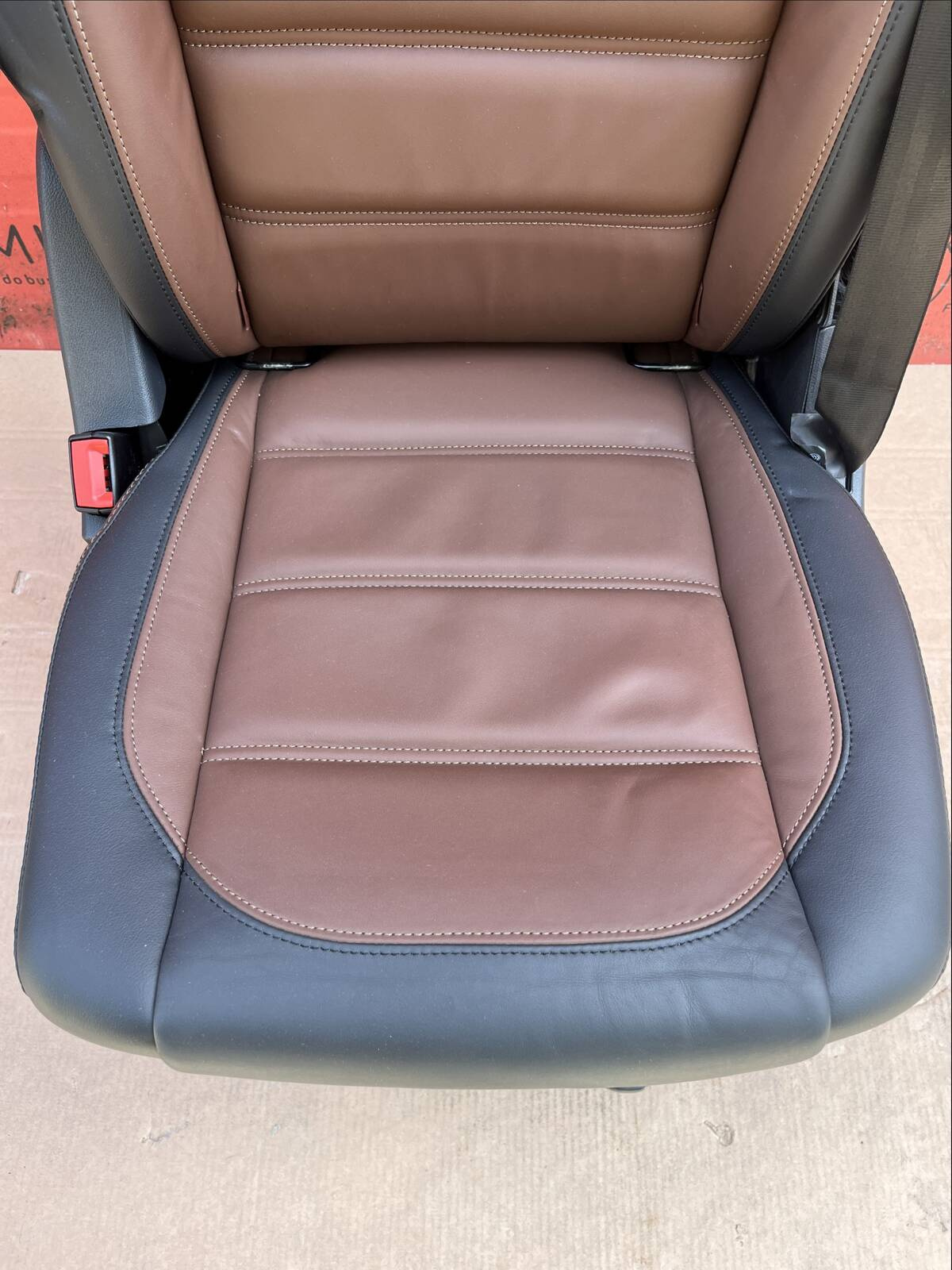 Seat single VW T6 Multivan Caravelle PanAmericana rear t5 swivel brown marakesch