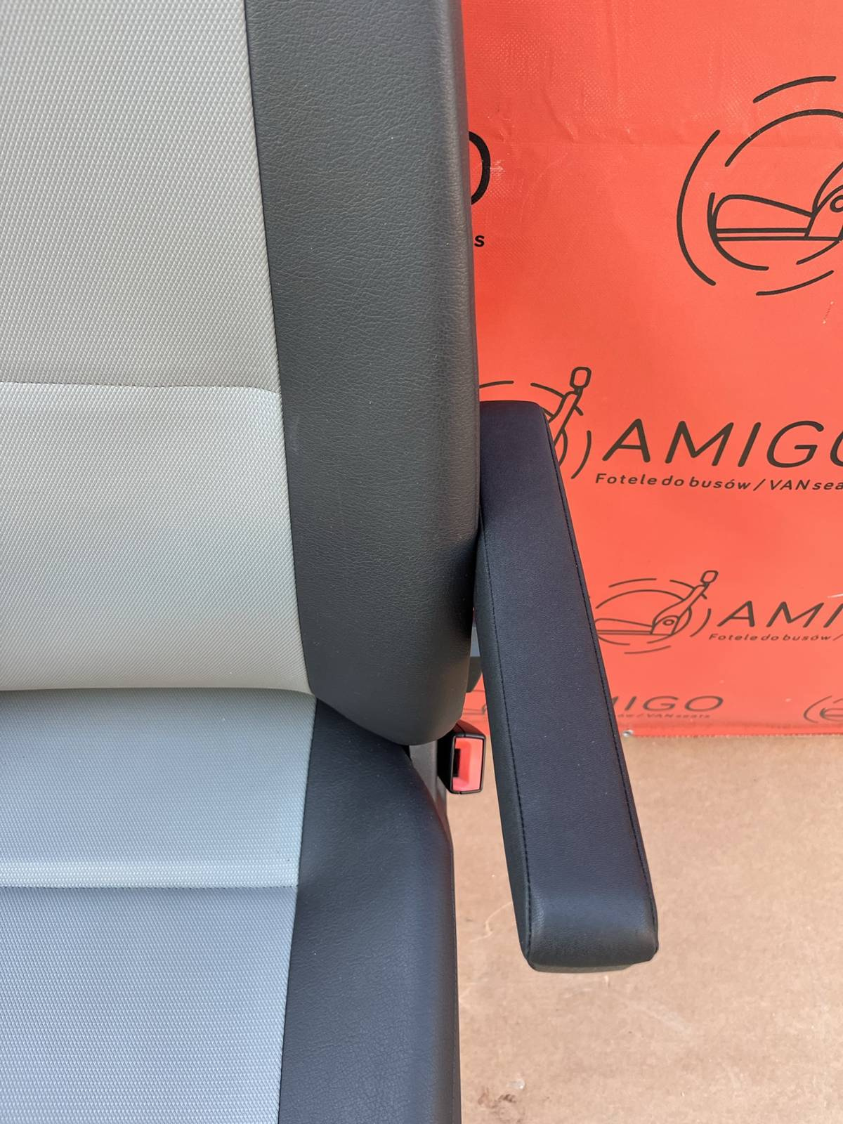Seat VW Crafter I Mercedes Sprinter W906 EU passenger | UK driver adjustments armrest leatherette