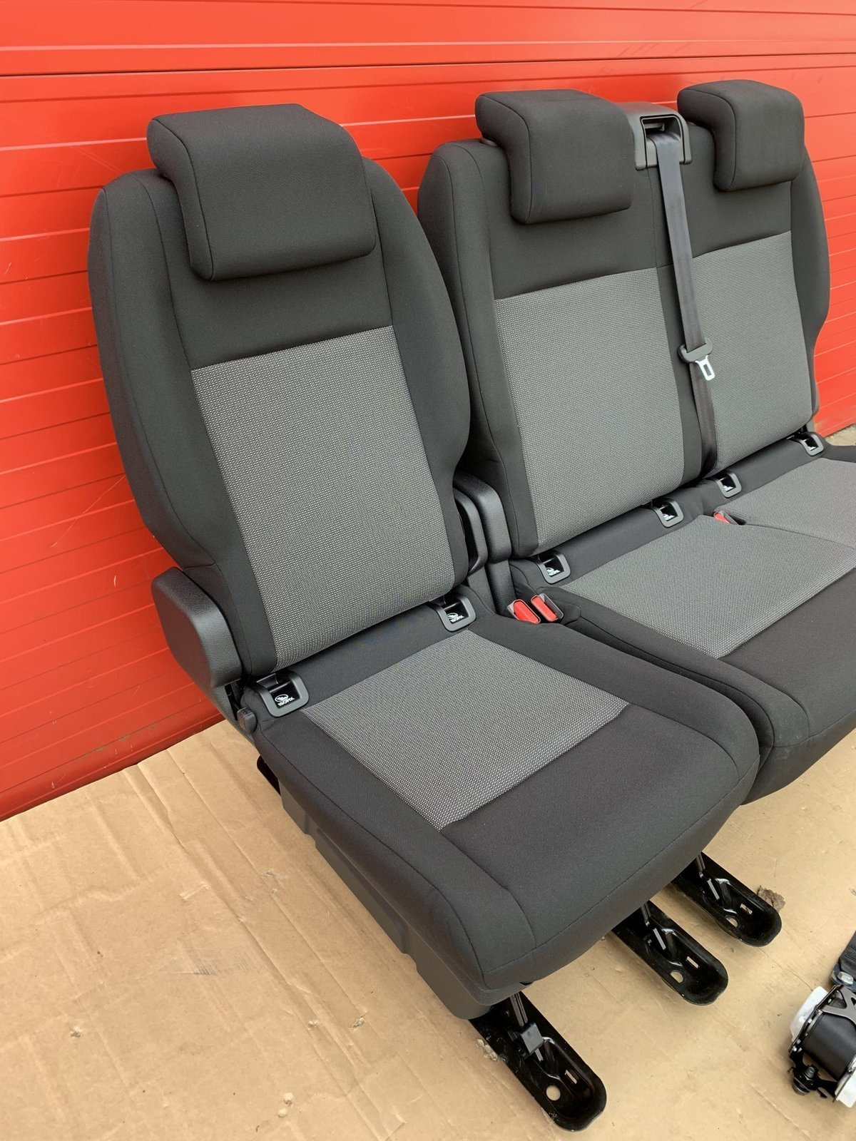 Bench rear triple double + single seat Toyota Proace Traveller Spacetourer Expert Vivaro C belts mounts