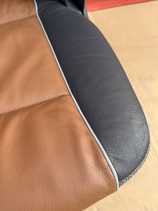 Seat single VW T5.1 T5 GP Multivan Caravelle PanAmericana rear t6 swivel