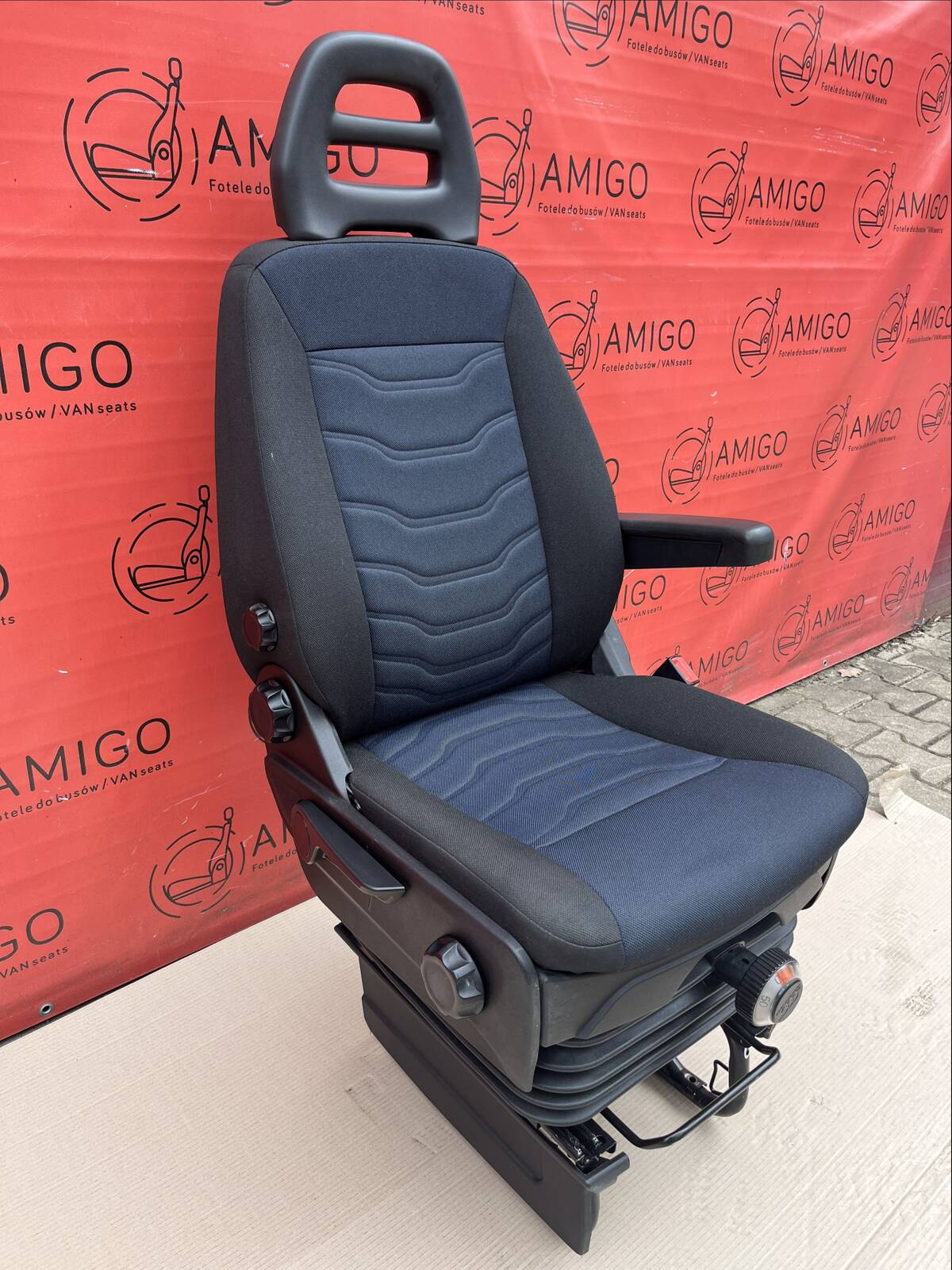 Iveco Daily VI 2014-2022 EU passenger | UK driver seat suspension single seat Armrest heated