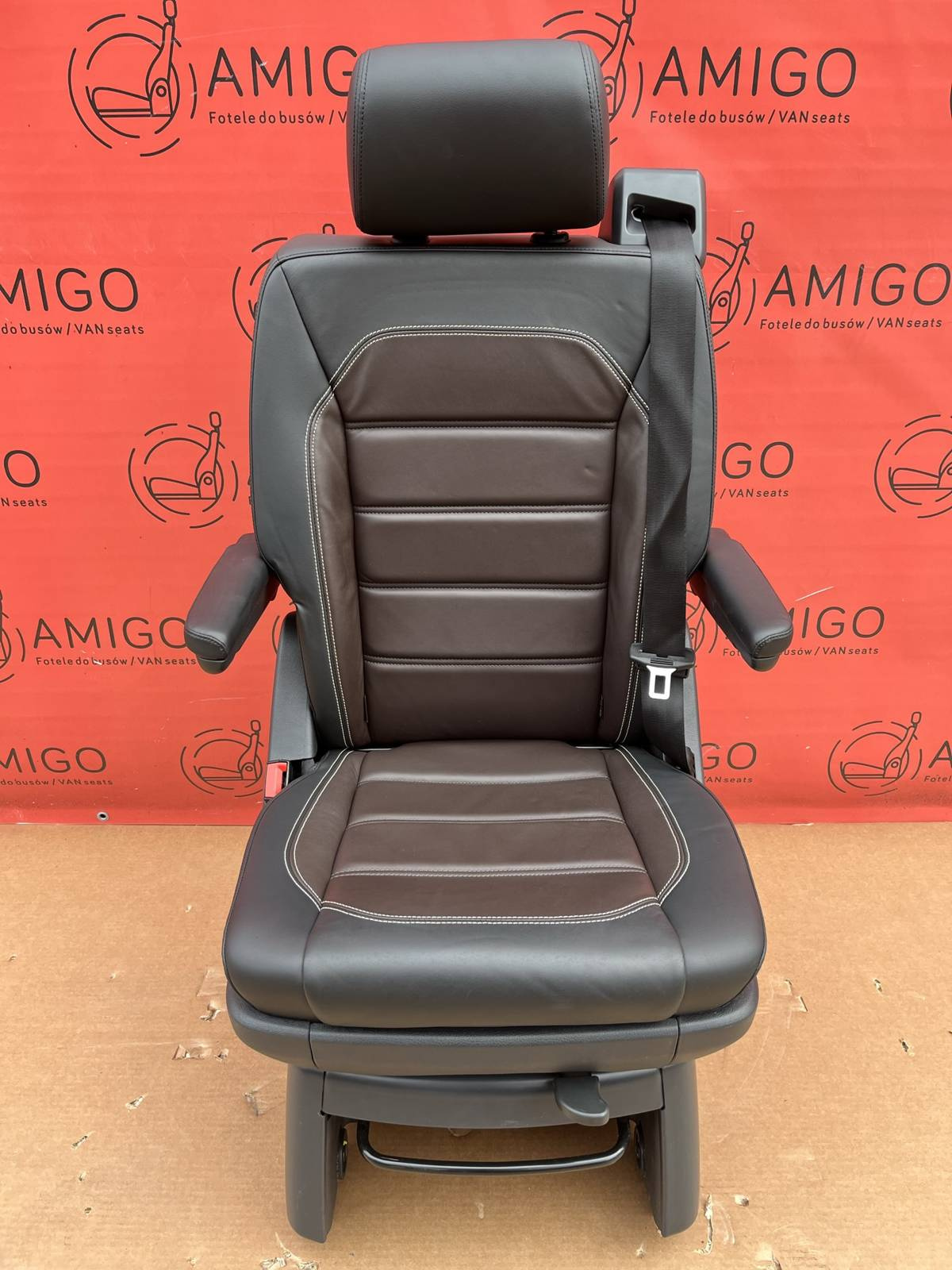 Seat VW T6 Multivan Caravelle Leather Mocha brown swivel rear T5 T6.1