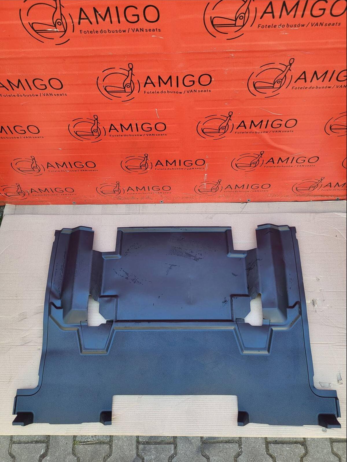 Seat Mercedes Sprinter W907 CREW CAB quadruple rear four-seats bench belts floor