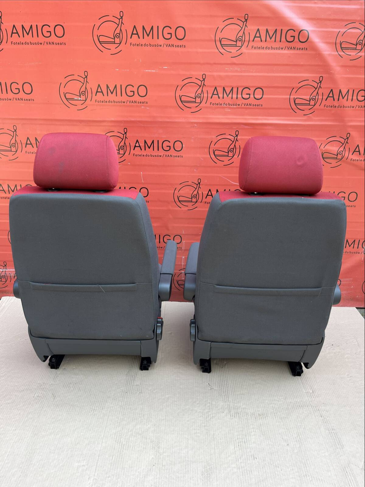 Driver passenger seat VW T5 DUO red Multivan Caravelle