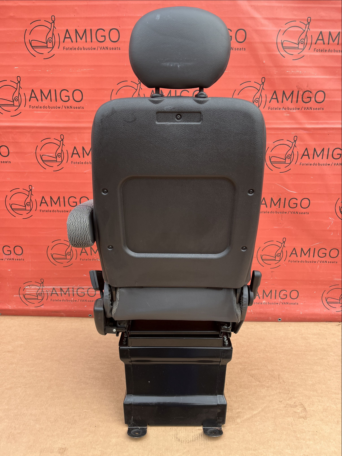 Seat Opel Vauxhall Movano Master Interstar 1998-2010 UK passenger | EU driver swivel adjustments