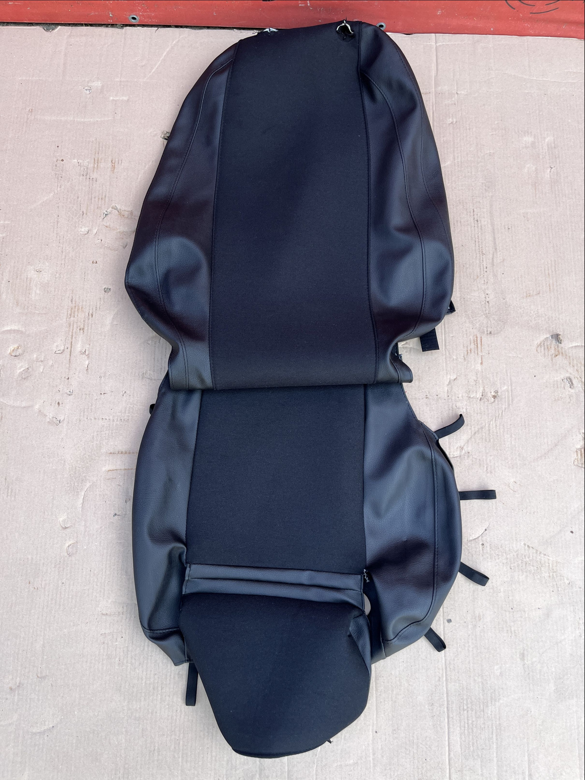 Cover fot seat UK Passenger | EU driver Mercedes Vito W447