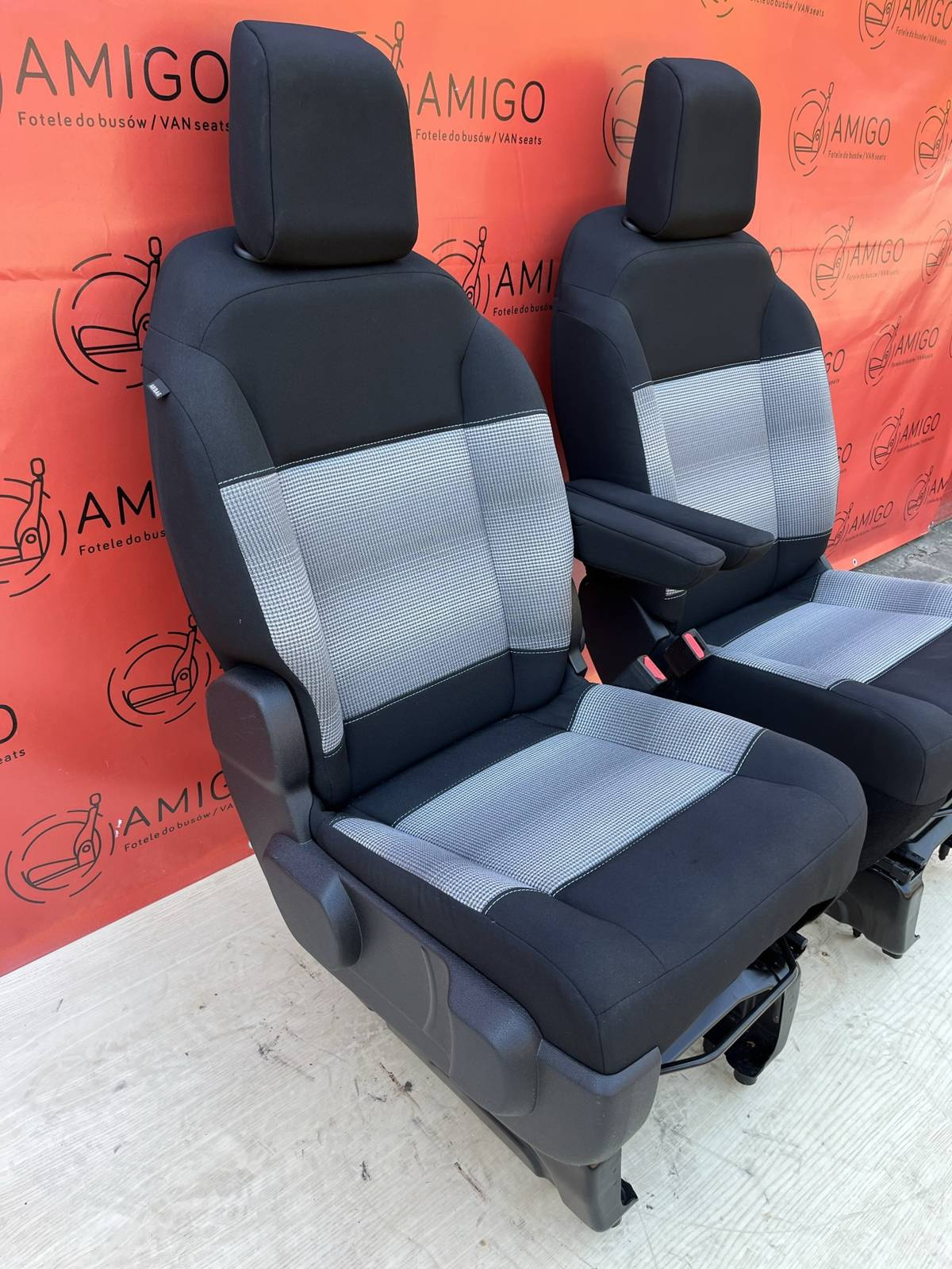 Front passenger driver seats Toyota Proace Traveller Spacetourer Expert Jumpy Zafira Vivaro Scudo
