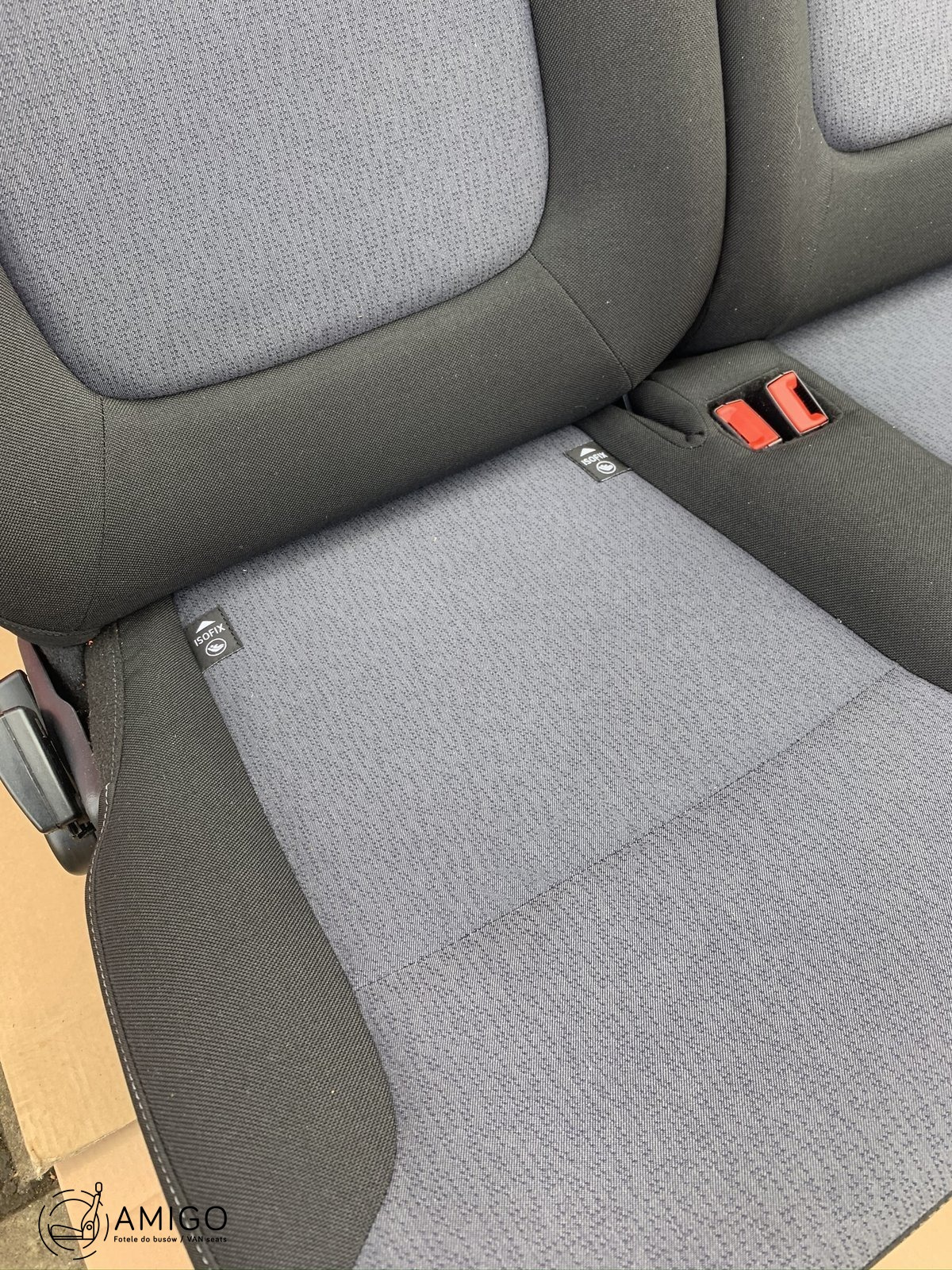 Seat triple bench Renault Trafic Opel Vauxhall Vivaro NV300 Talento belts floor