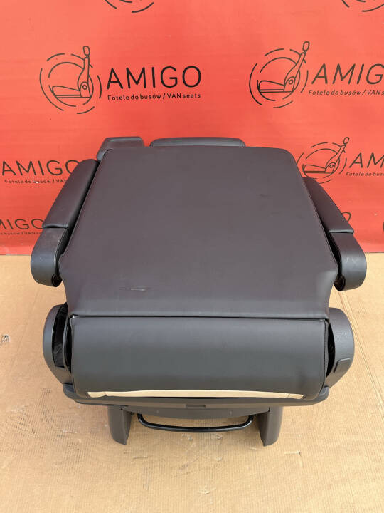 Seat VW T6 Multivan Caravelle Leather Desertbeige swivel rear T5 T6.1