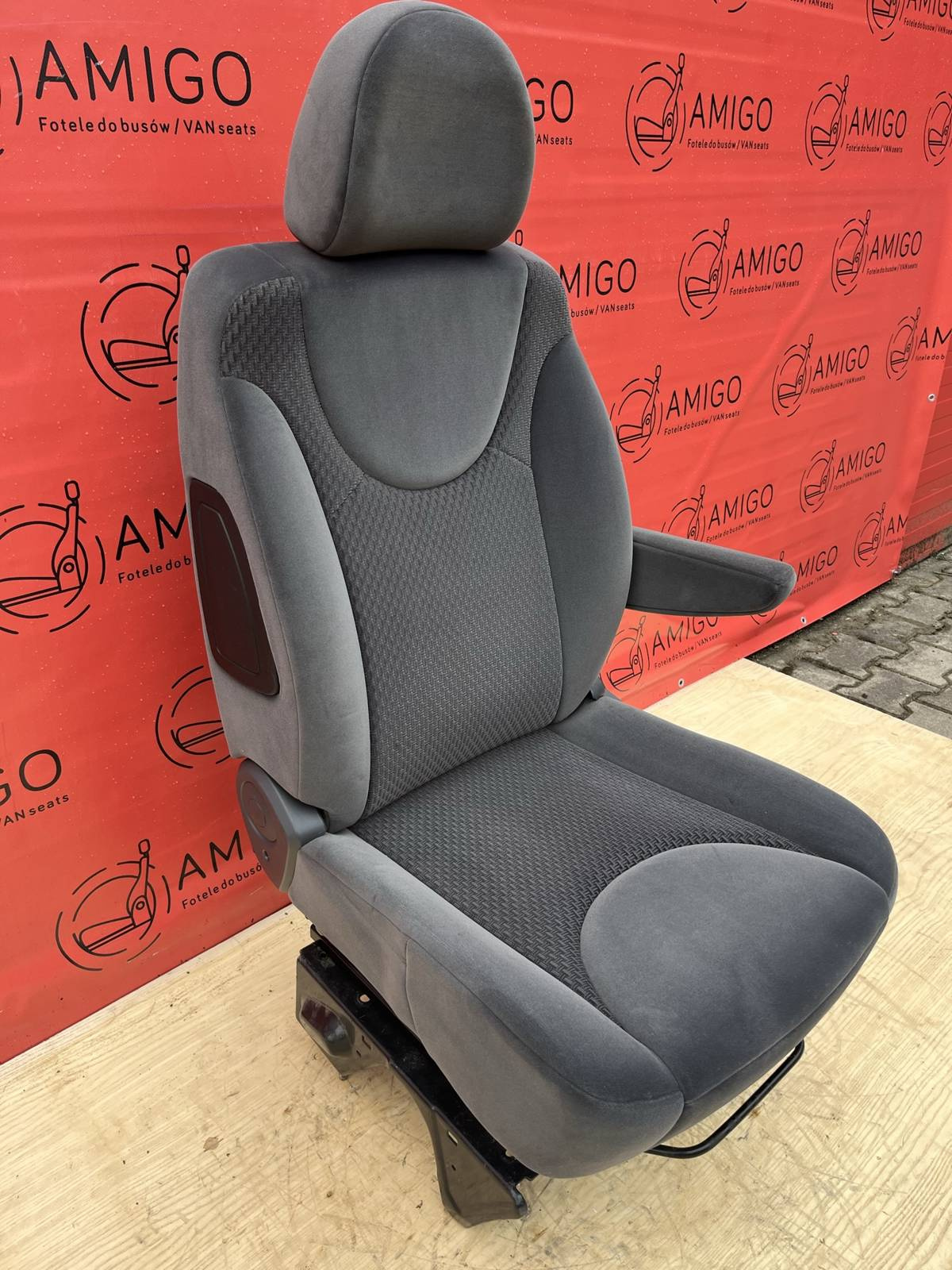 Front seats Set Driver Passenger airbag Peugeot Expert II Dispatch Jumpy Proace 2006-2016