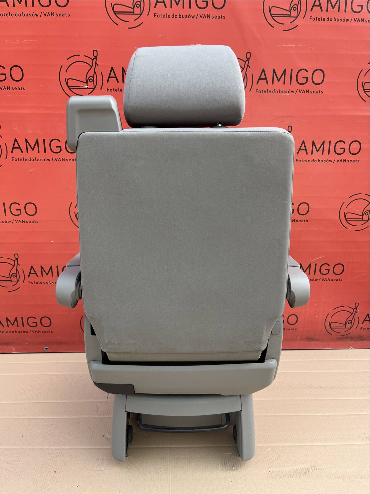 Seat VW T5 T5.1 California Multivan Caravelle TAKATO swivel rear single