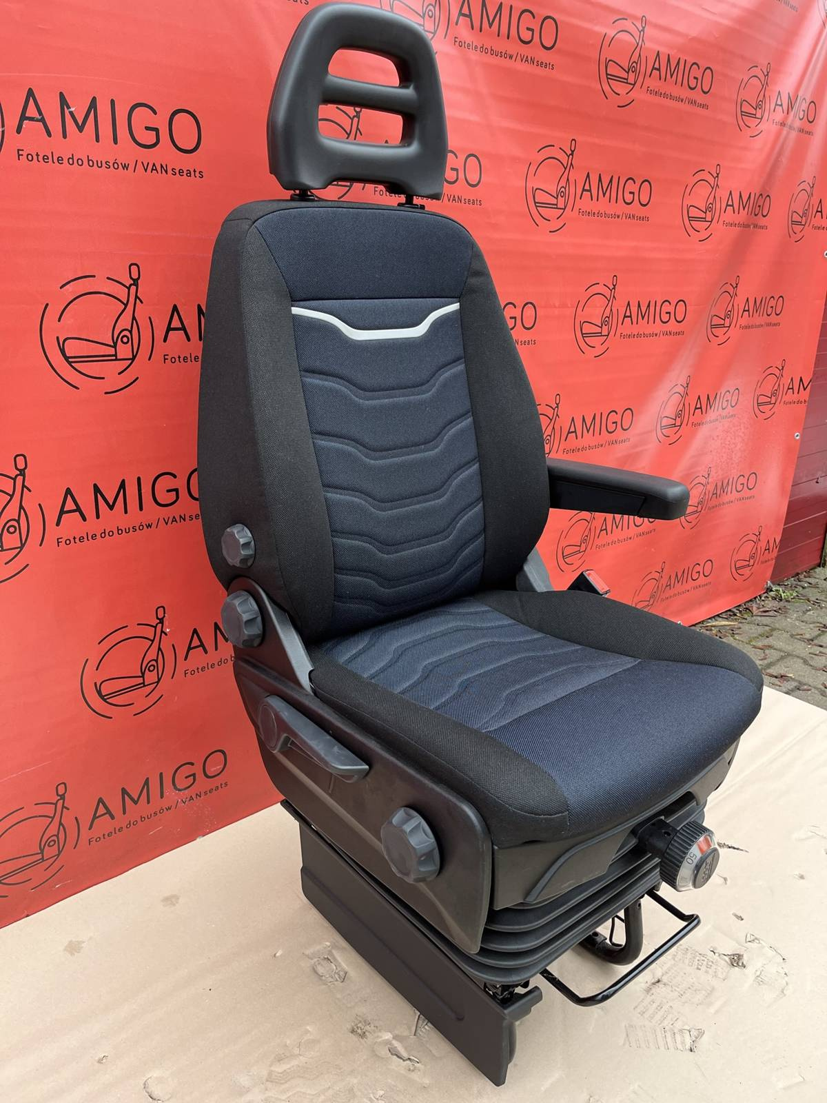 Iveco Daily VI 2014-2023 EU passenger | UK driver seat suspension single seat Armrest