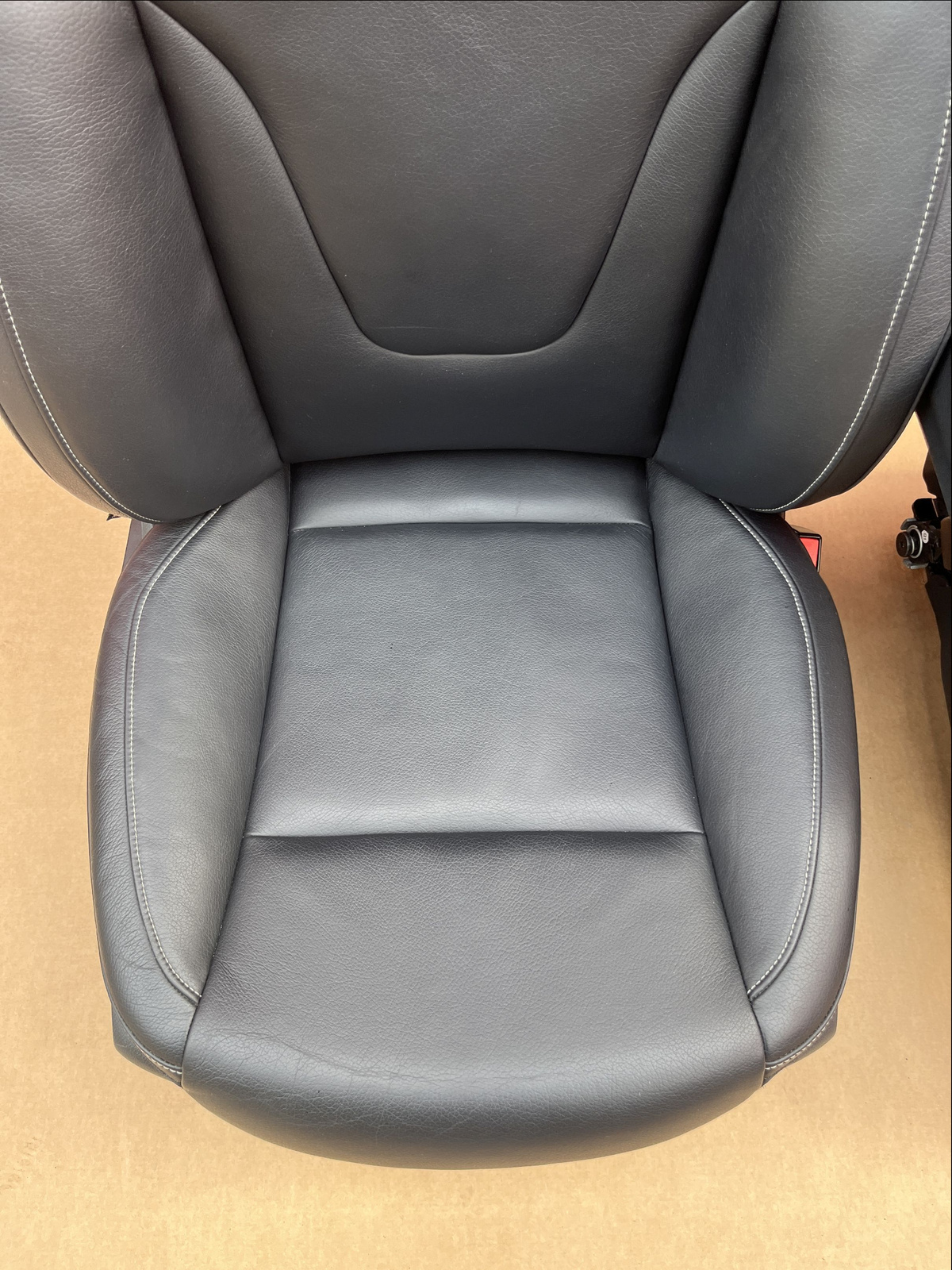 Front Seat Mercedes Vito W447 driver passenger 2014-2024 armrests Lugano Leather