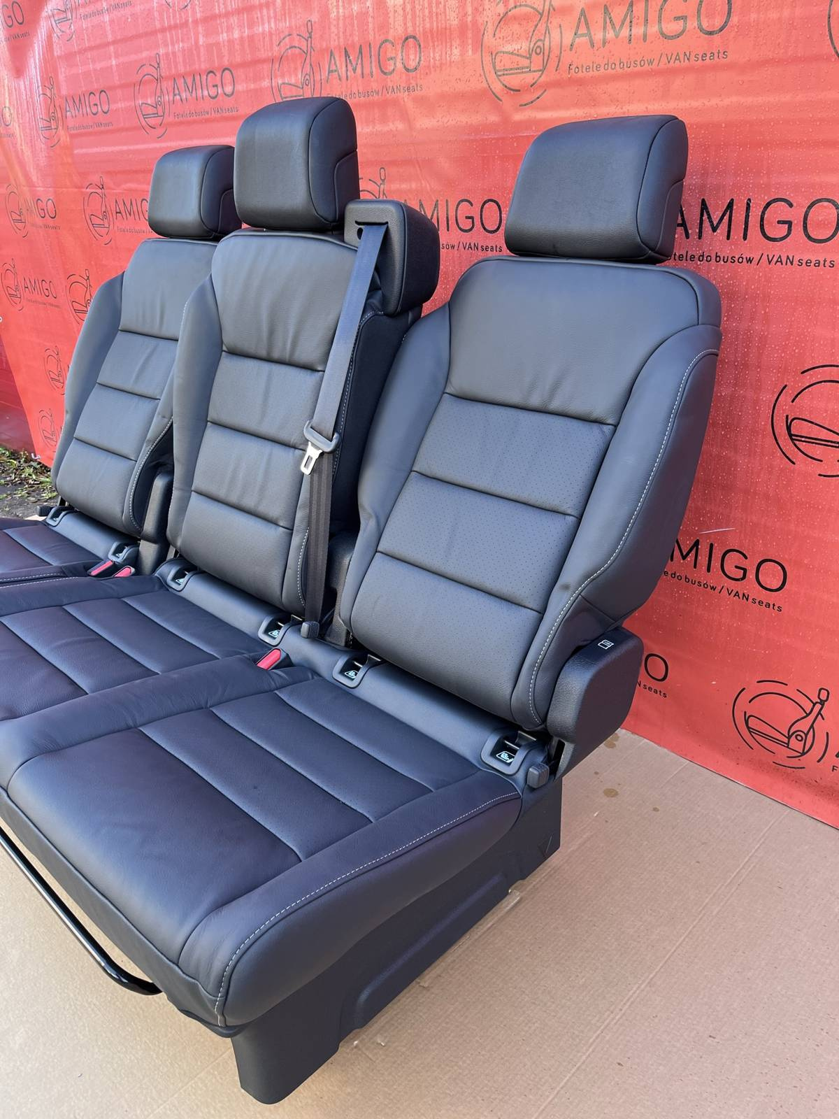 Rear bench seat Traveller Spacetourer Ulysse Zafira Vivaro Proace leather rails