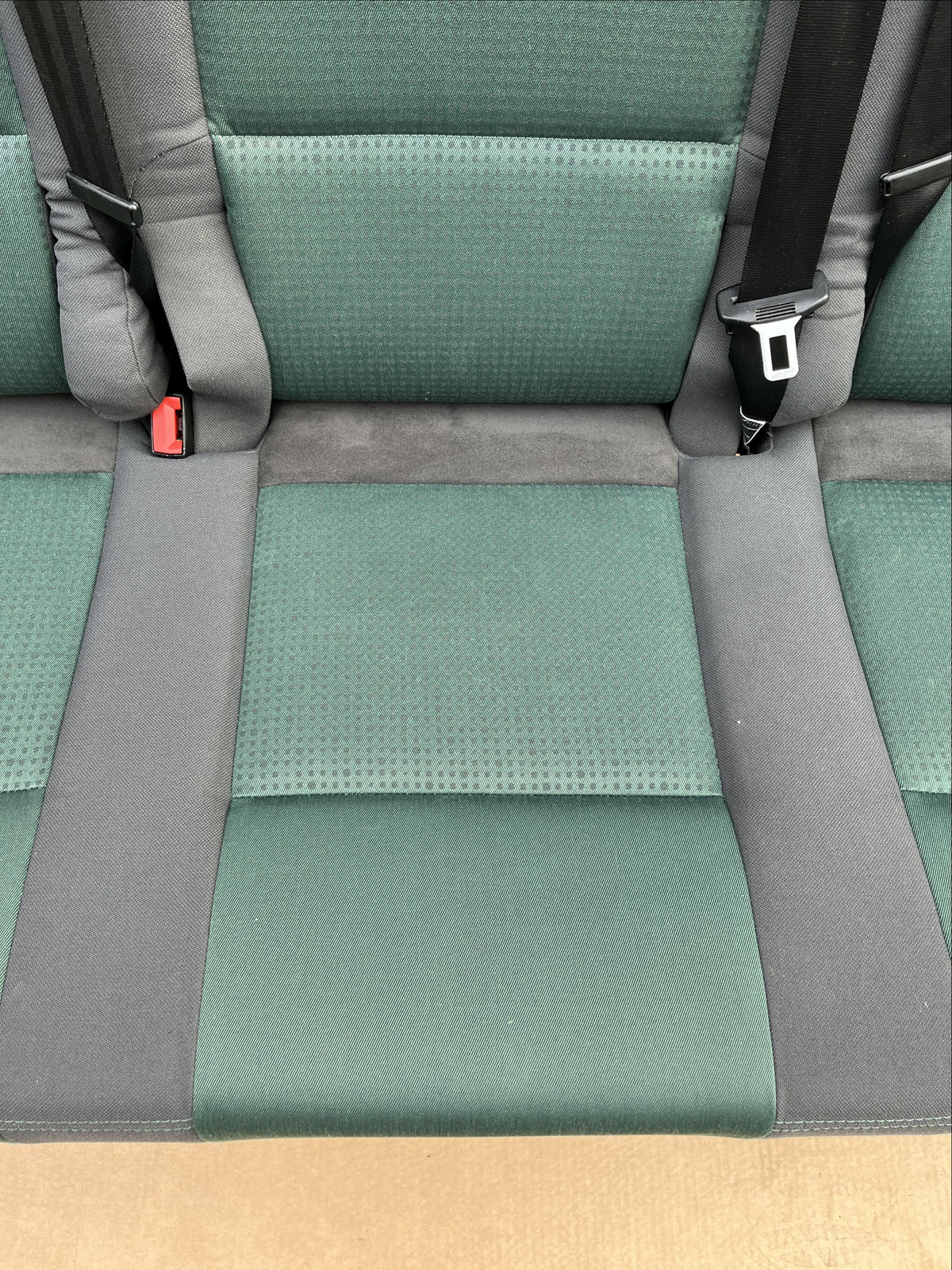 Bench rear triple seat VW T5 Multivan Caravelle Anthracite Duo Green