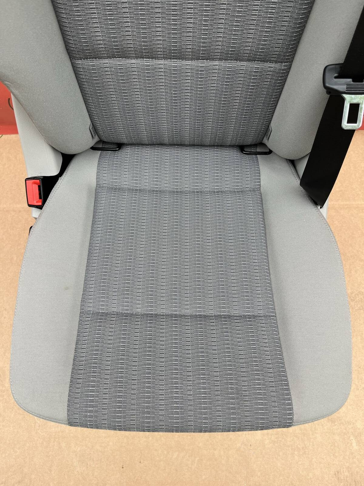 Seat VW T6 Multivan Caravelle Pandu grey single rear t5 not swivel