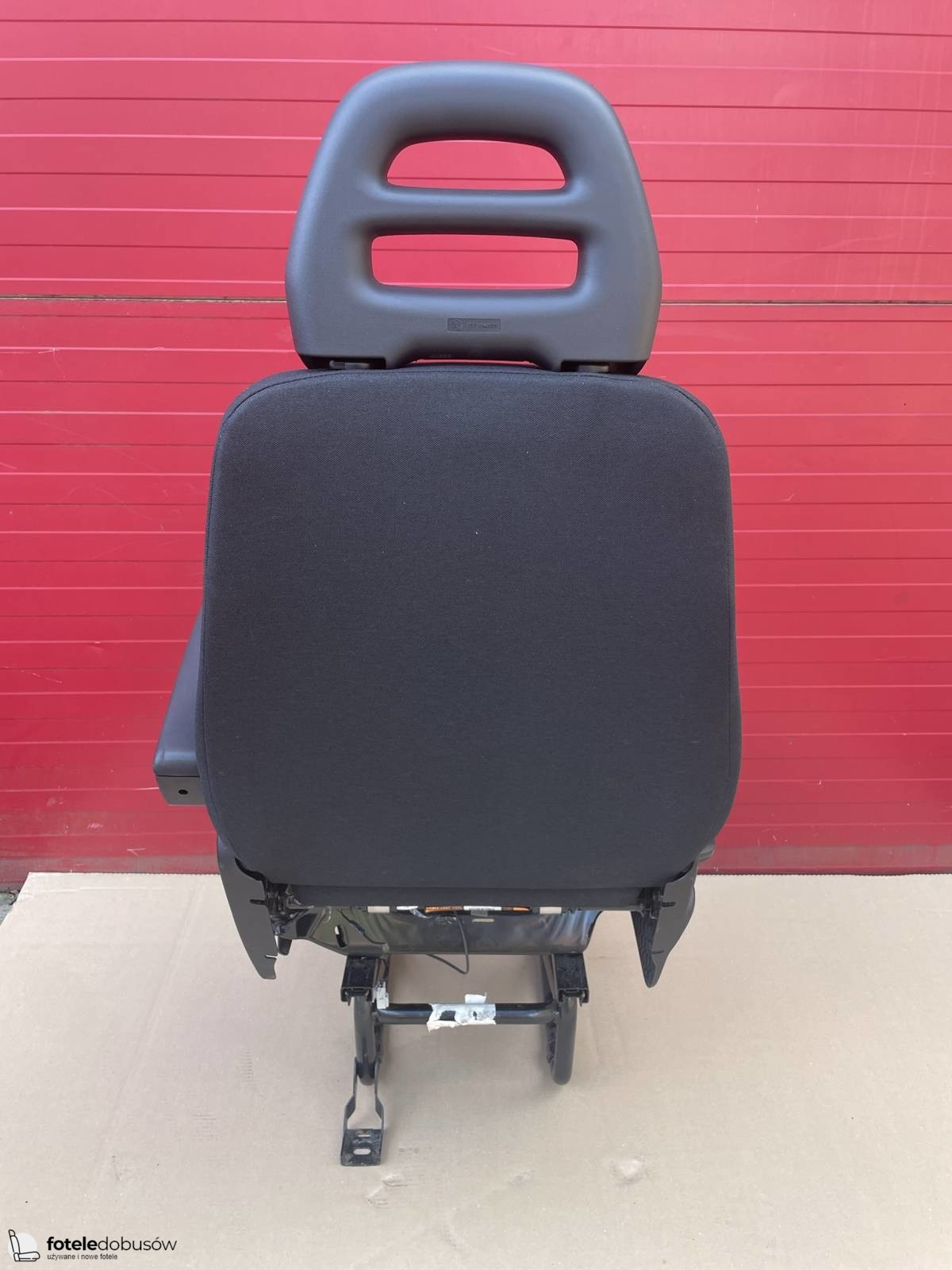 Iveco Daily VI 2014-2021 UK driver seat | EU passenger single seat Armrest