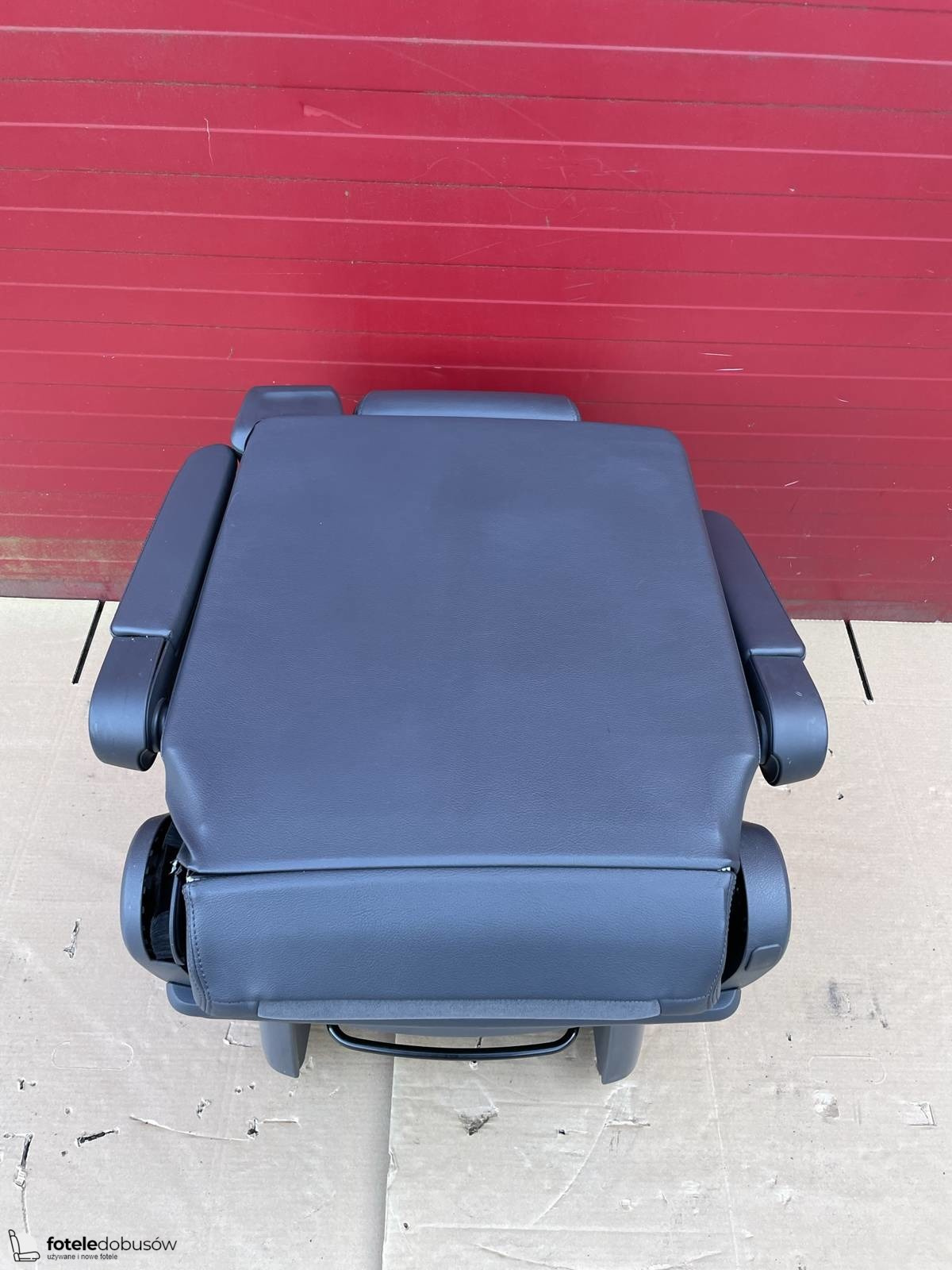 Seat single VW T5 Multivan Caravelle anthracite leather with alcantara rear t6