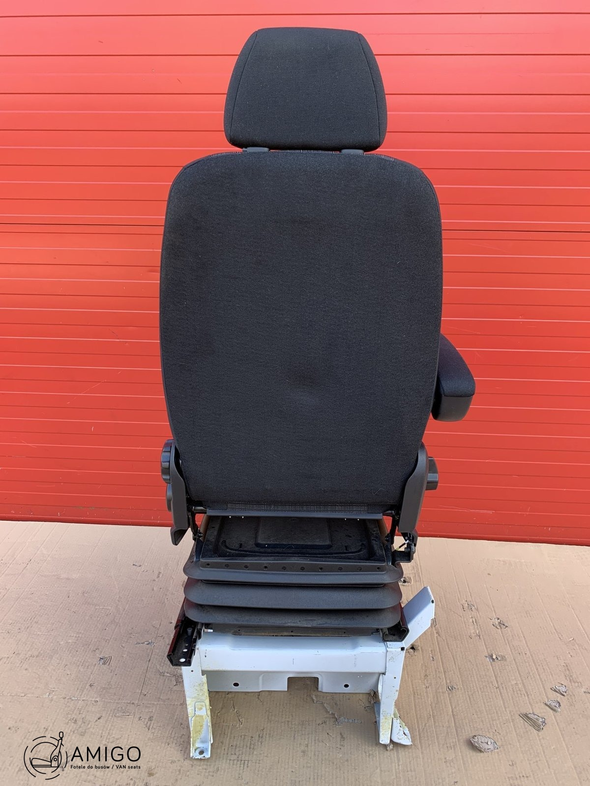 Mercedes Sprinter 906 UK passenger seat | EU driver seat Tunja Black adjustments suspension pumped