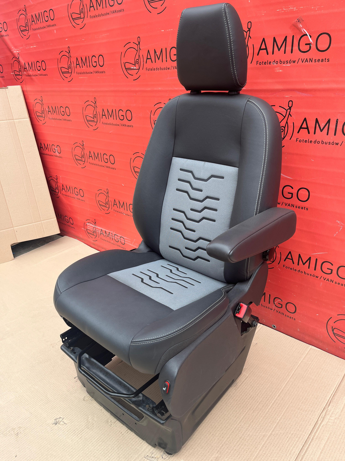 Ford Transit Custom or MK8 SPORT Seat EU passenger | UK driver armrest 2012-2022 Ecko Heated Airbag