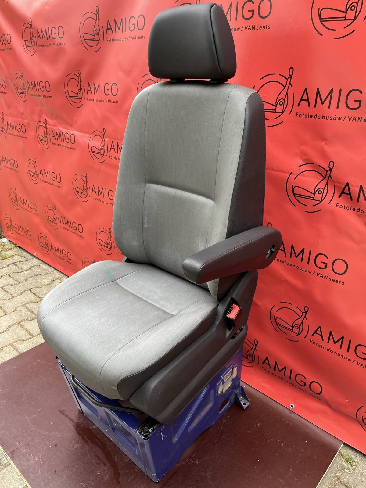Seat VW Crafter I 2006-2016 UK driver Robust armrest | EU passenger