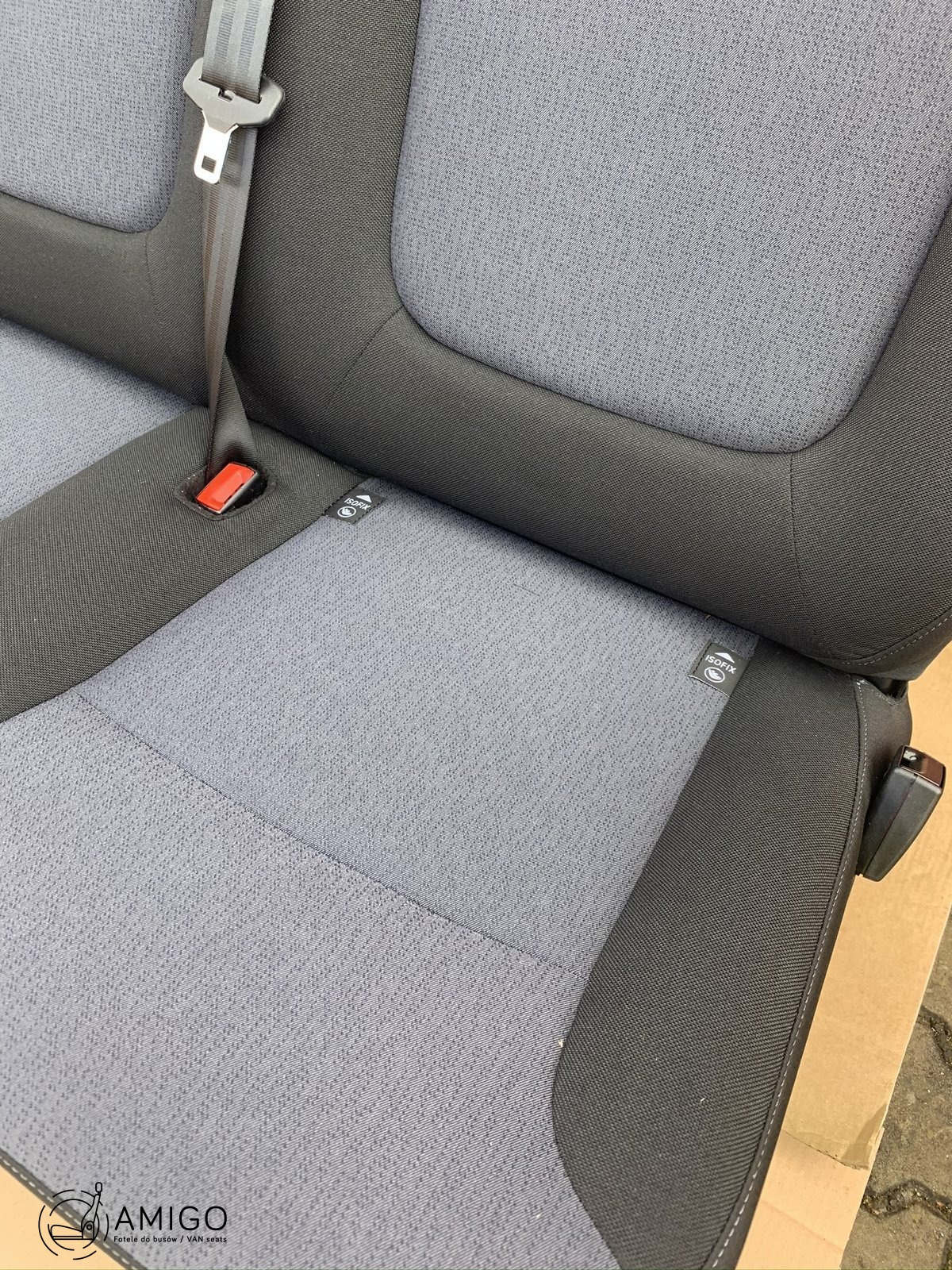 Seat triple bench Renault Trafic Opel Vauxhall Vivaro NV300 Talento belts floor