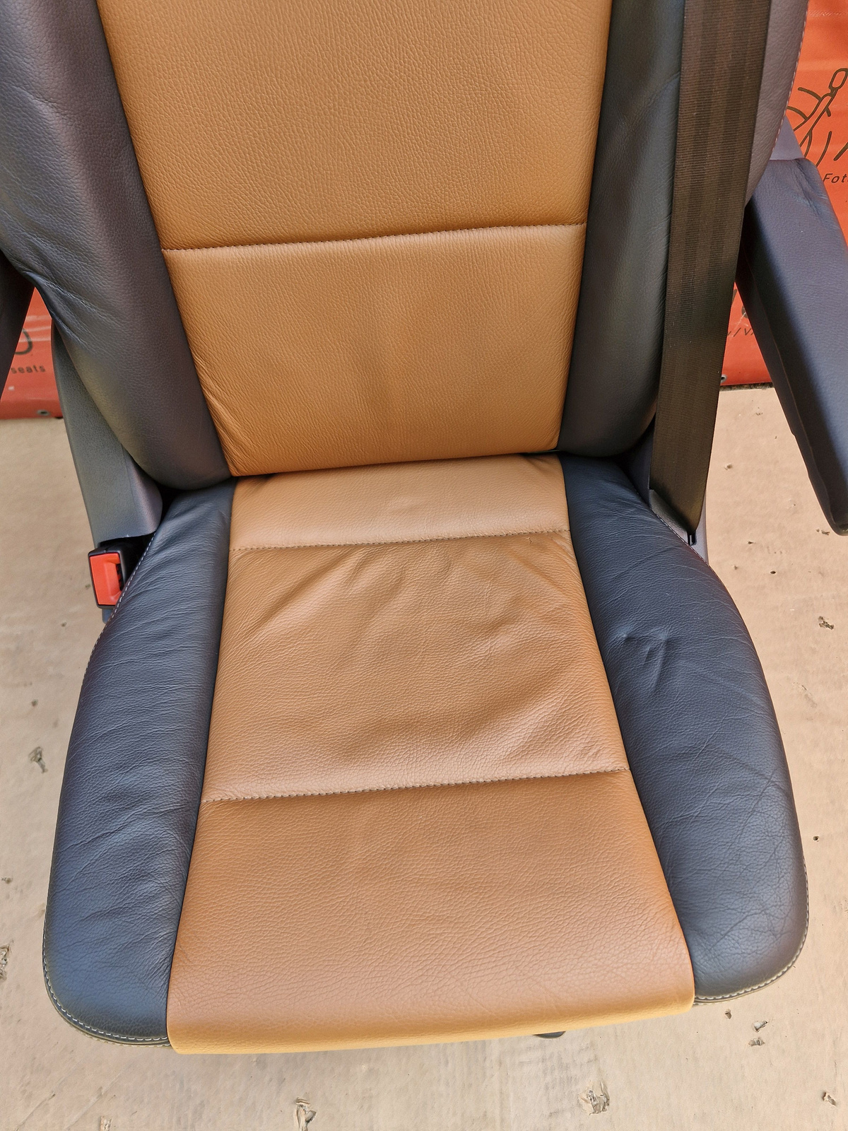 Seat single VW T5.1 T5 GP Multivan Caravelle PanAmericana rear t6 swivel