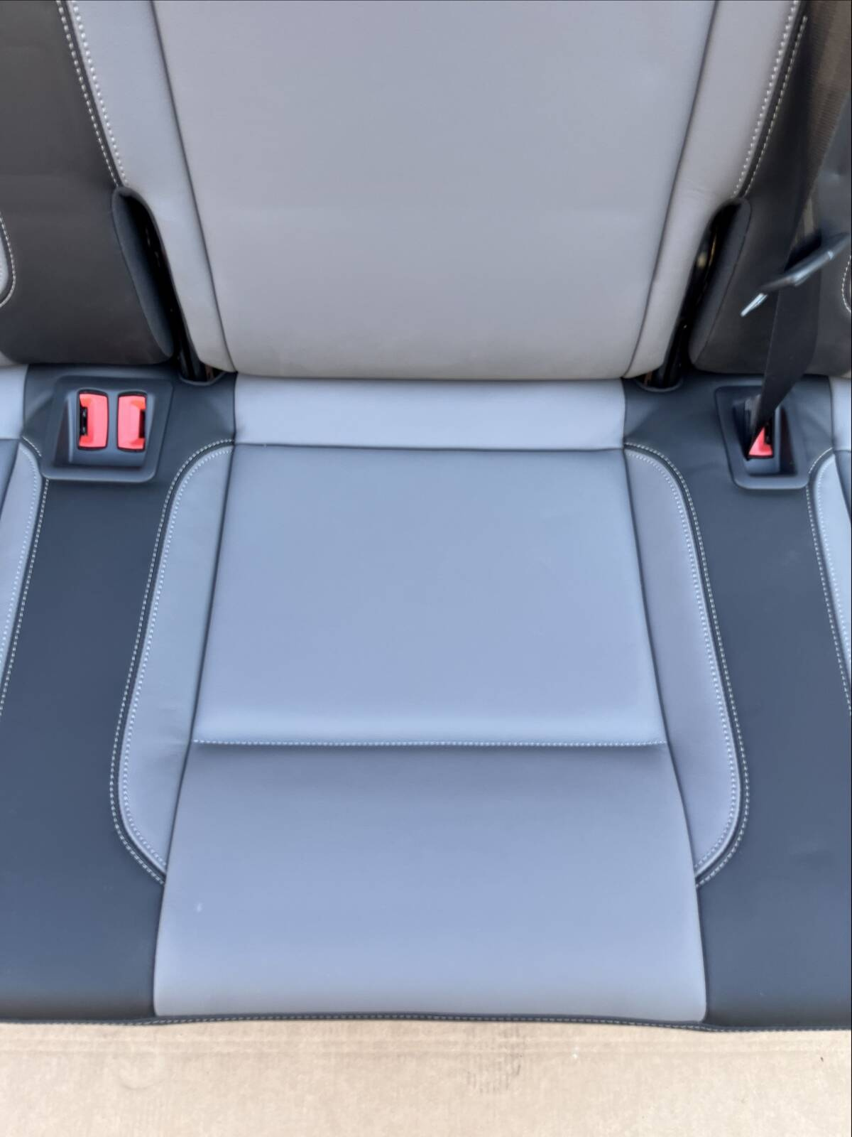 Bench rear triple seat VW T6.1 T6 Transporter Savona Leather Palladium T5