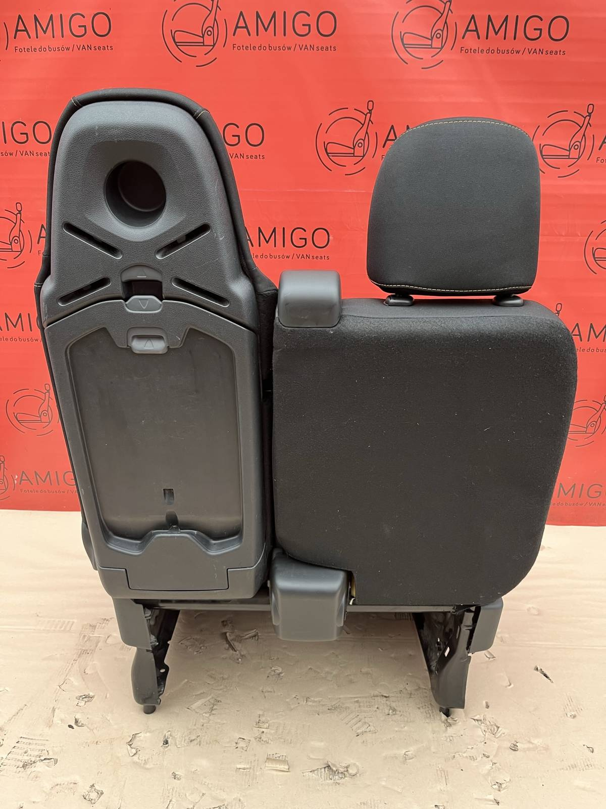 Seat Renault Trafic Vivaro NV300 TALENTO front double passenger Kario LHD