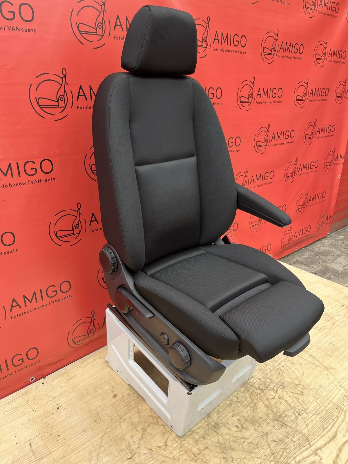 Seat Mercedes Sprinter W907 EU passenger seat | UK driver 2018-2022 Maturin with base