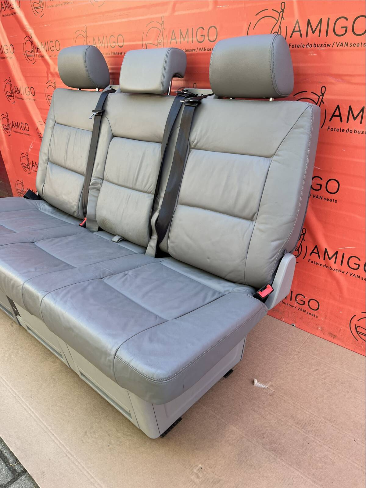 Bench rear triple seat VW T5 grey leather Multivan Caravelle t6