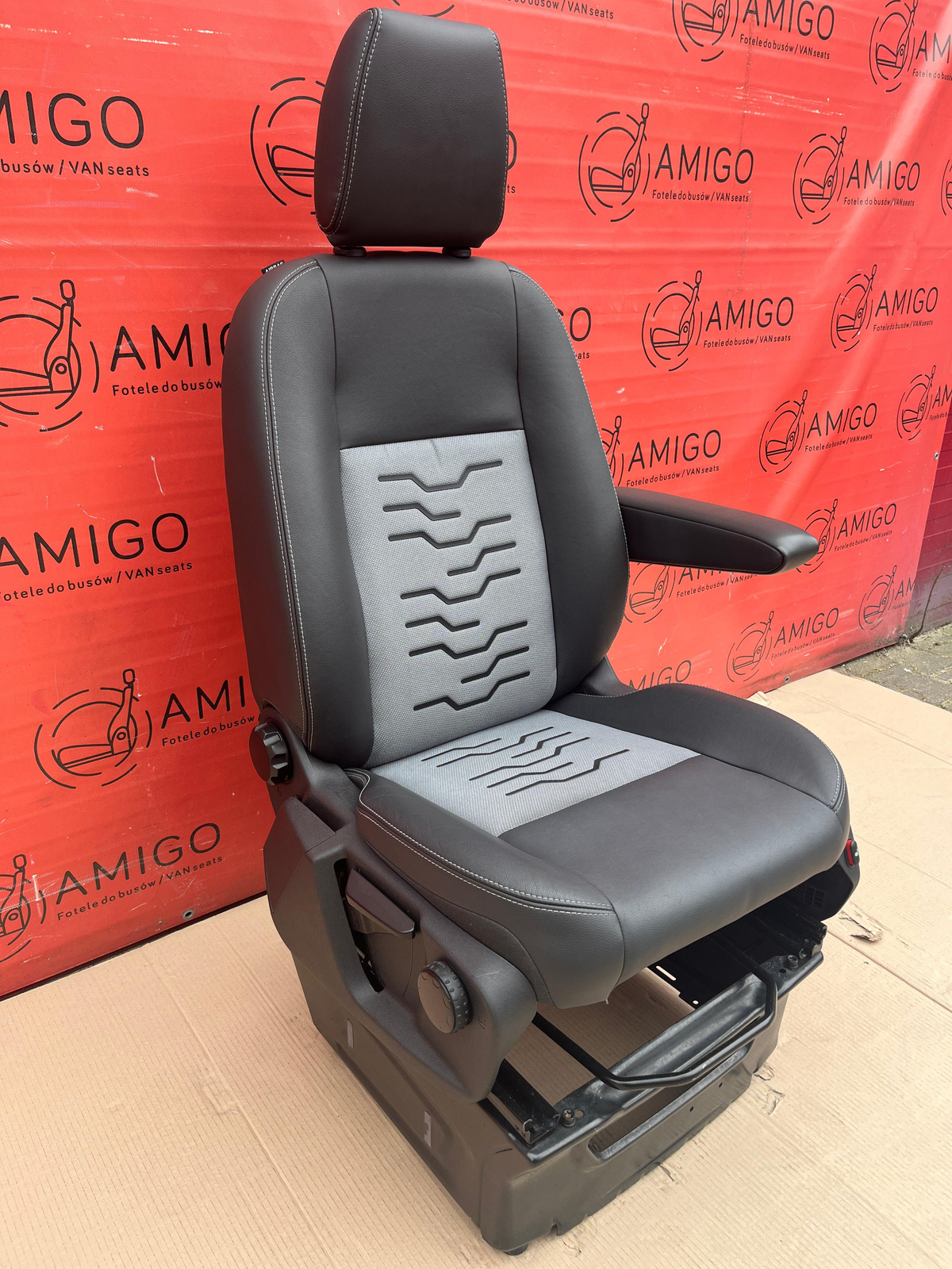 Ford Transit Custom or MK8 SPORT Seat EU passenger | UK driver armrest 2012-2022 Ecko Heated Airbag
