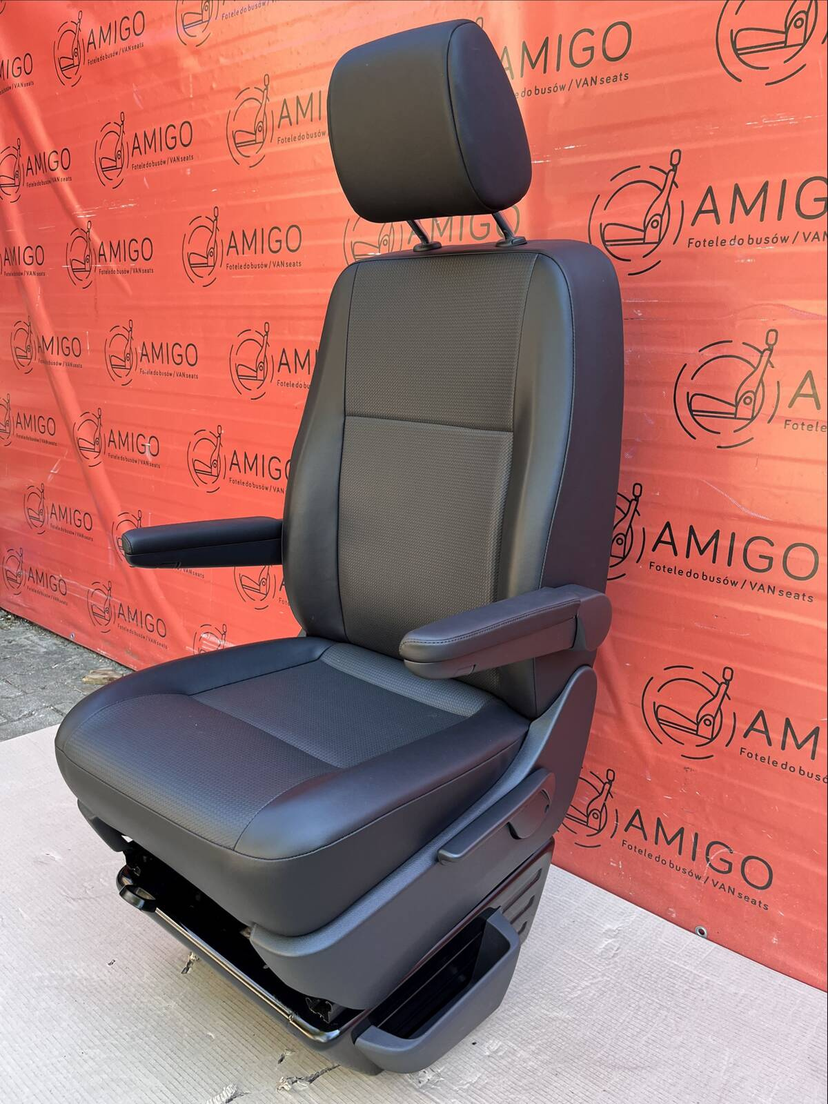 Seat VW T6 front UK passenger EU driver Mest Titan black adjustments armrests