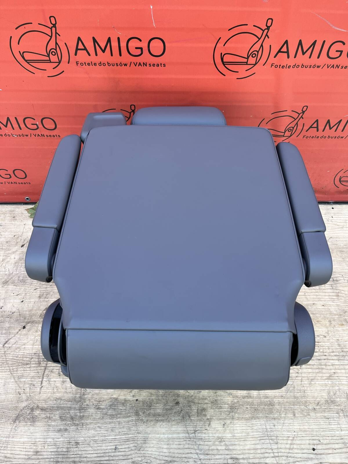 Seat VW T6.1 California Multivan Caravelle Palladium Art Velour swivel rear t5