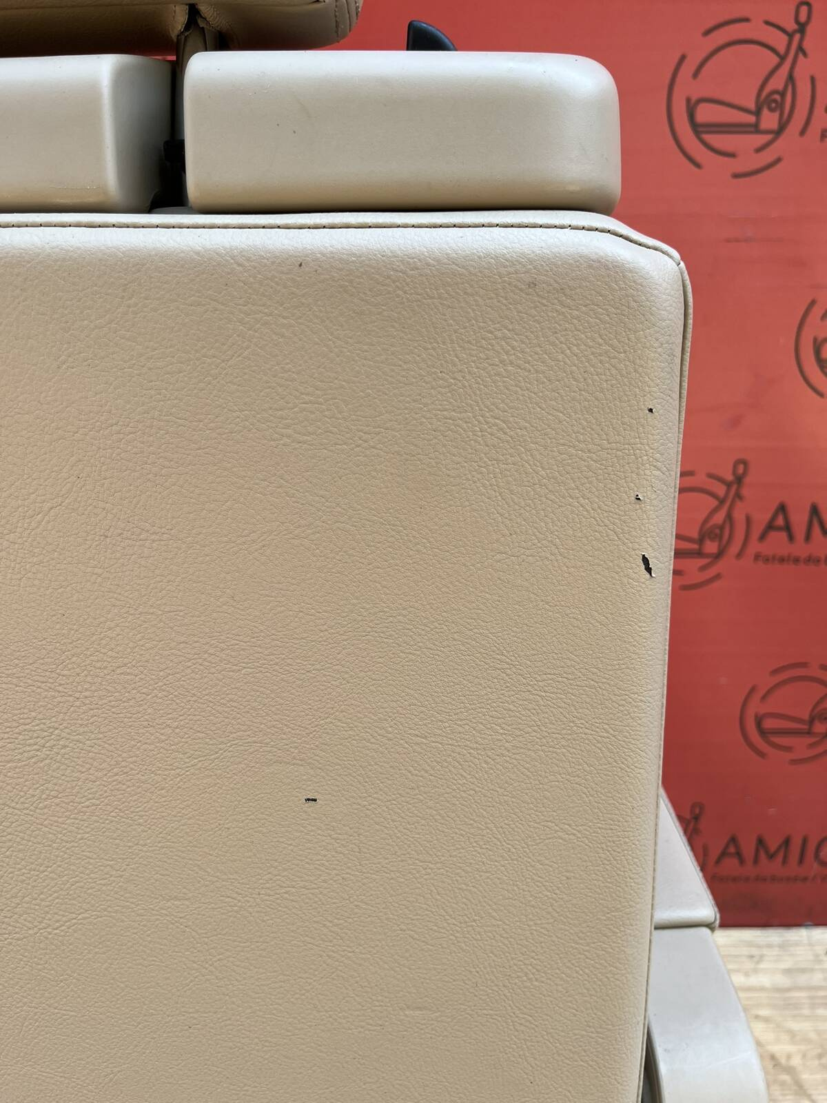 Seat VW T5.1 T5 Multivan Caravelle Dessert beige leather swivel rear for child t6