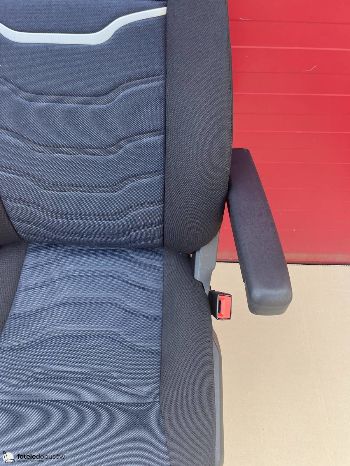 Iveco Daily VI 2014-2021 UK driver seat | EU passenger single seat Armrest