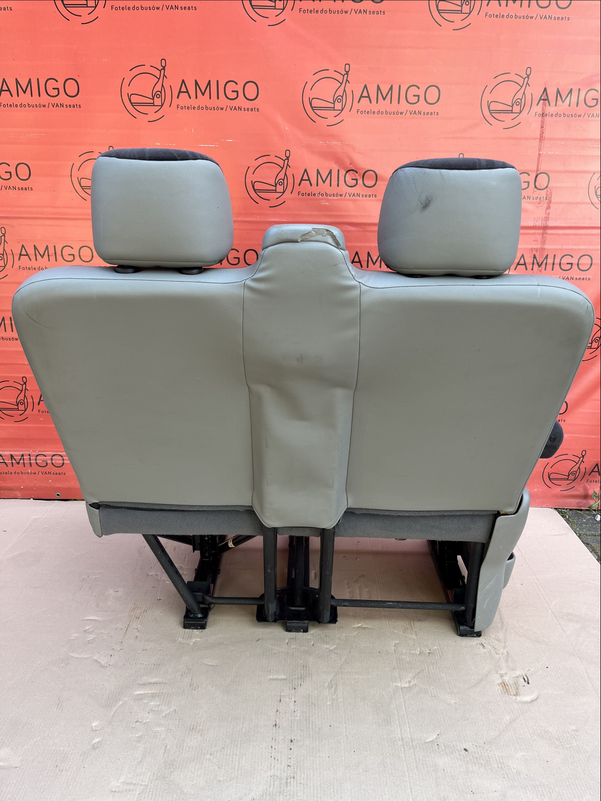 Seat double bench rear Renault Trafic Opel Vauxhall Vivaro Nissan Primastar 2001-2014
