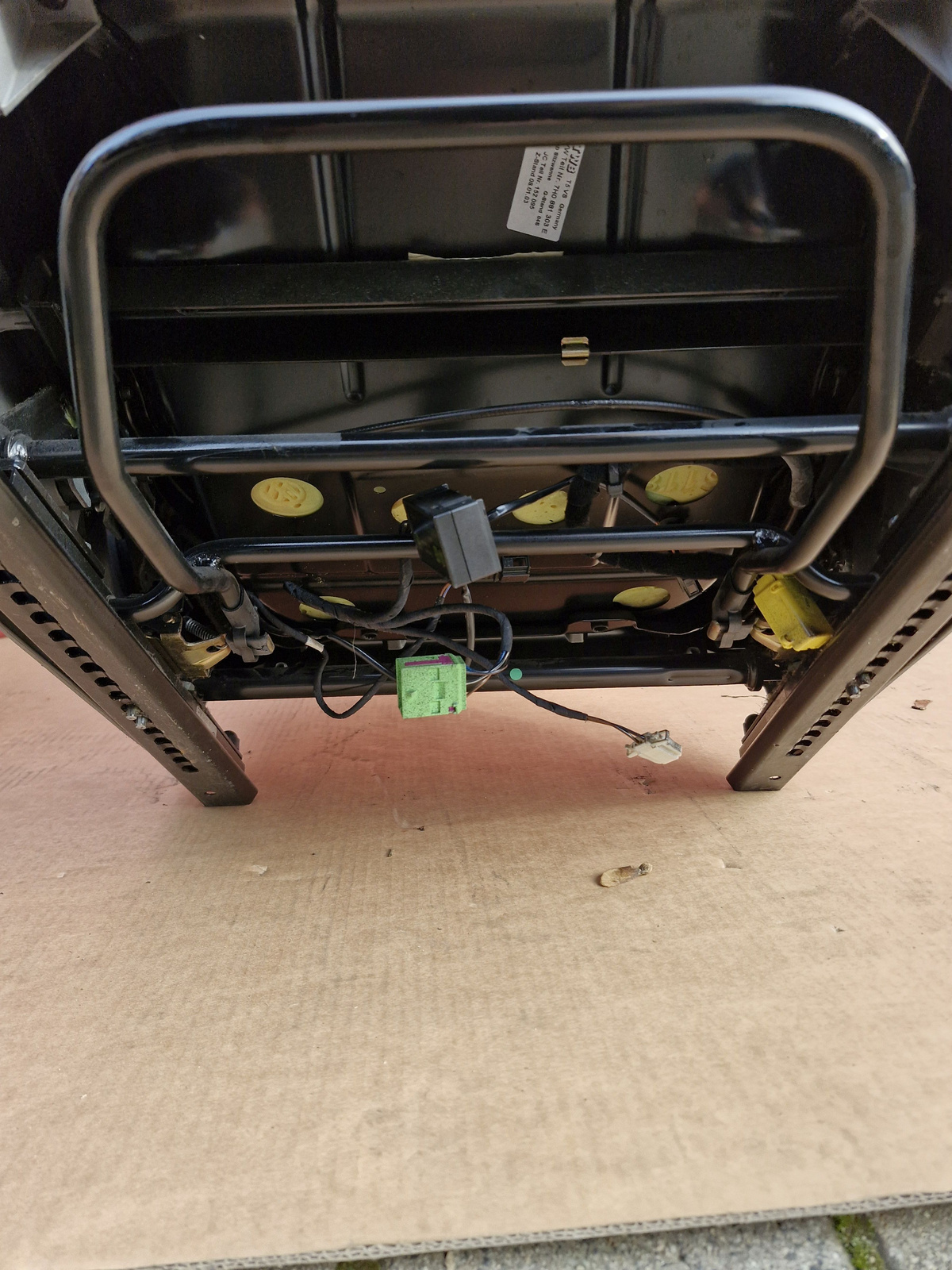 Driver passenger Captain seats seat airbag VW T5 grey Caravelle