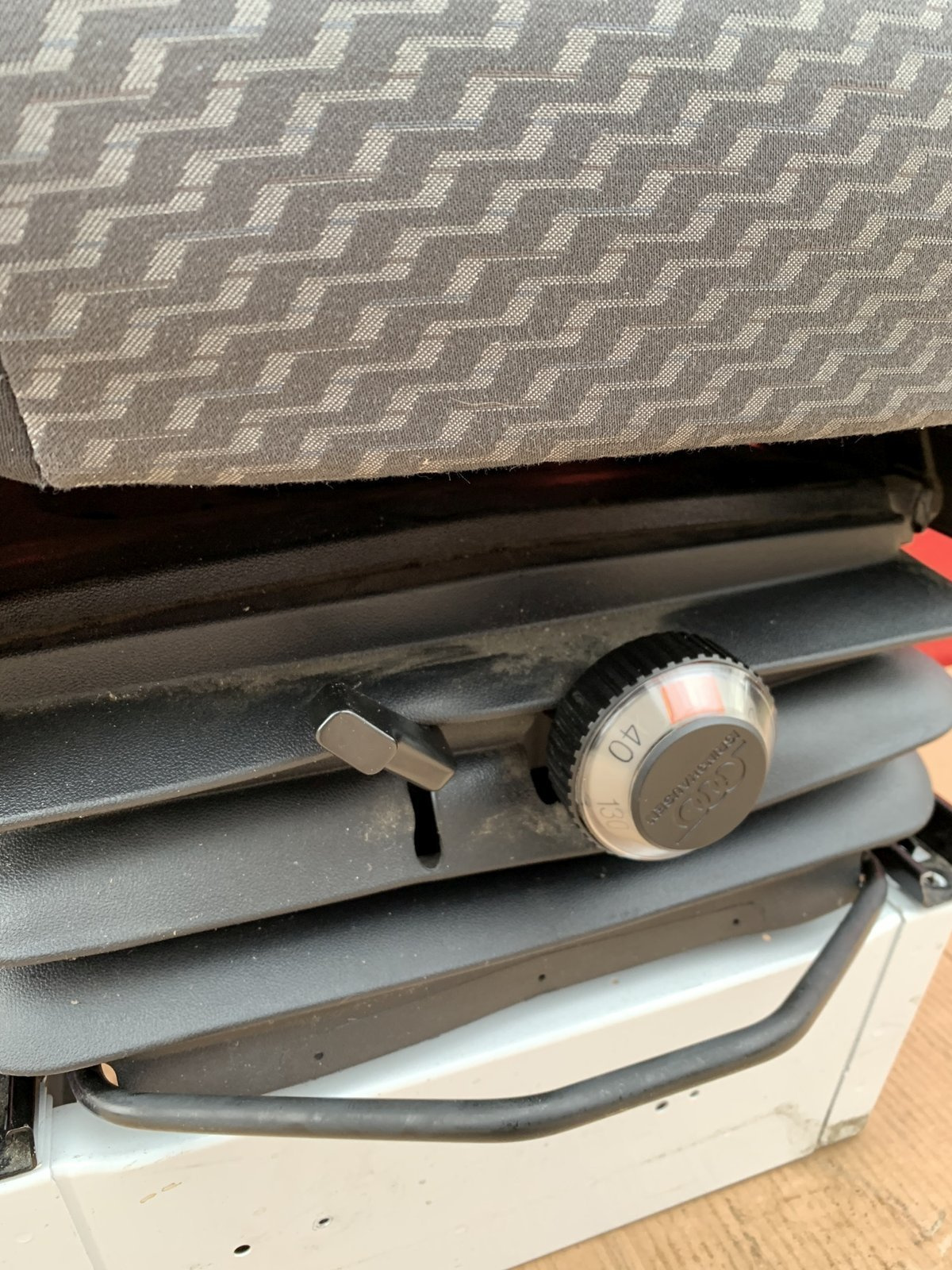 Seat VW Crafter I UK passenger EU driver Tasamo adjustments suspension pumped