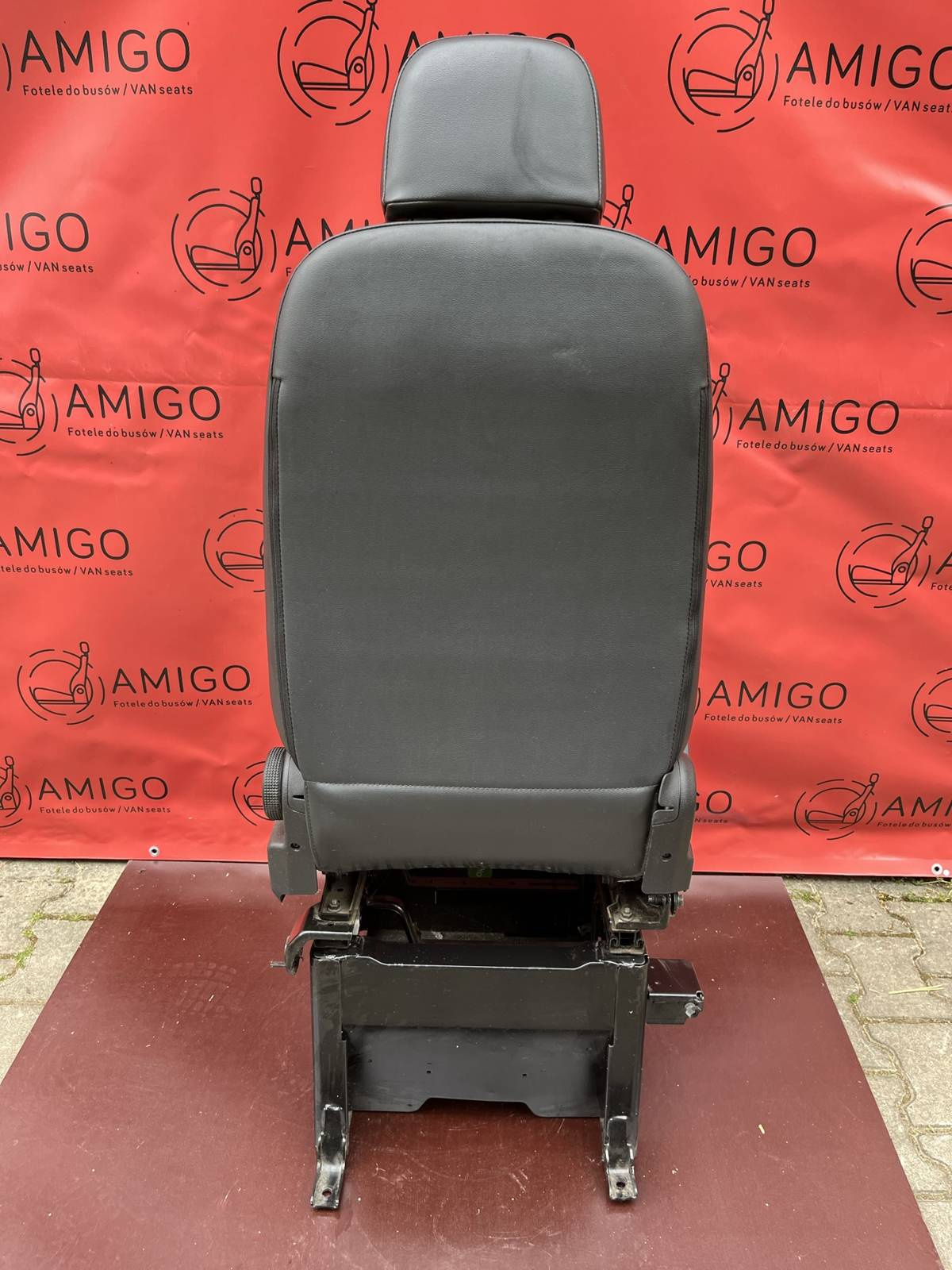 Hyundai H350 UK passanger seat | EU driver single seat