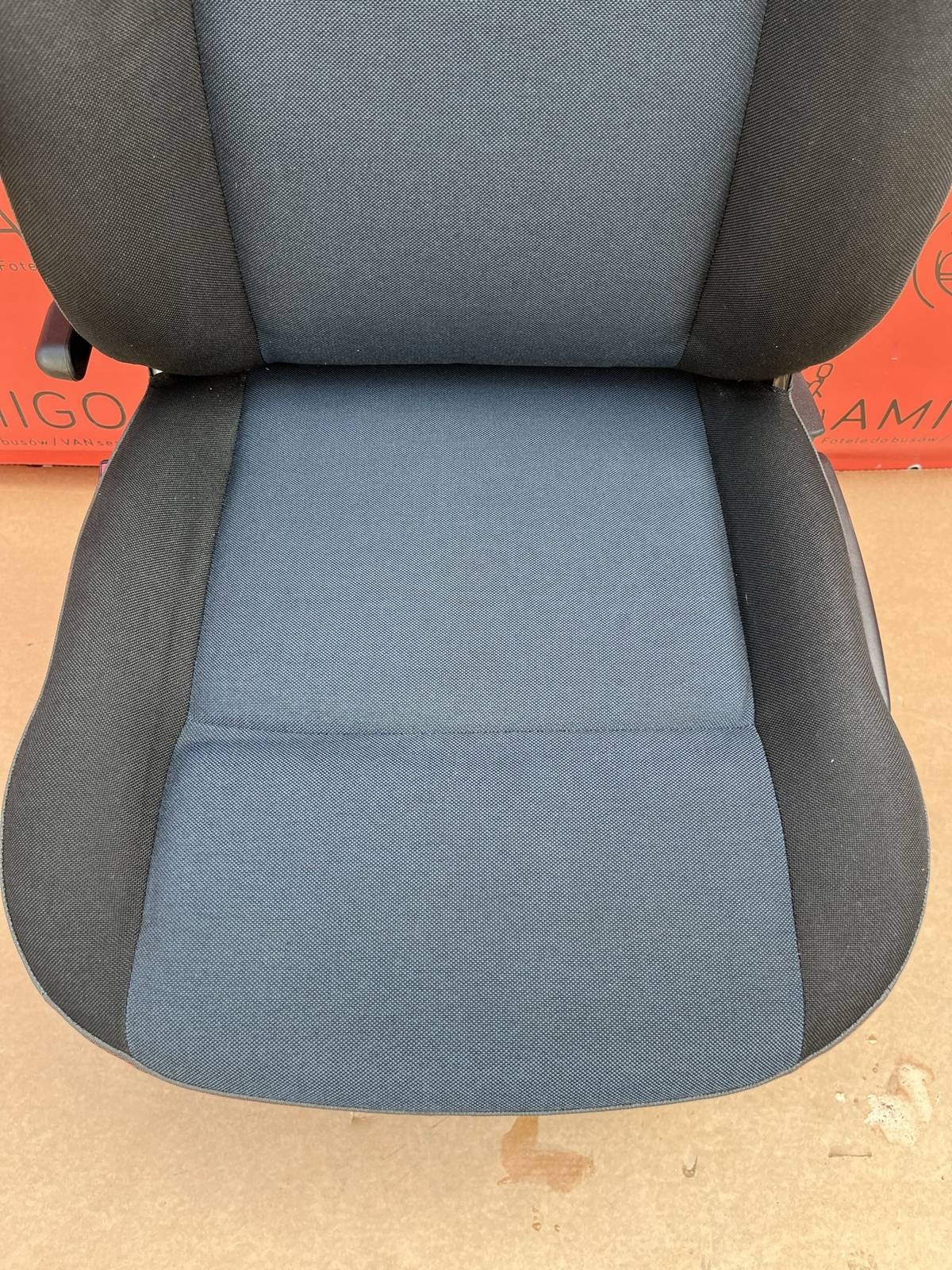 Seat Opel Vauxhall Movano Master NV400 captain UK passenger | EU driver adjustments armrest airbag
