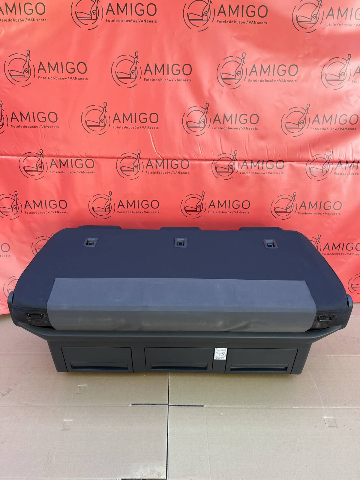 Bench rear triple seat VW T5 T6 Pandu Multivan Caravelle