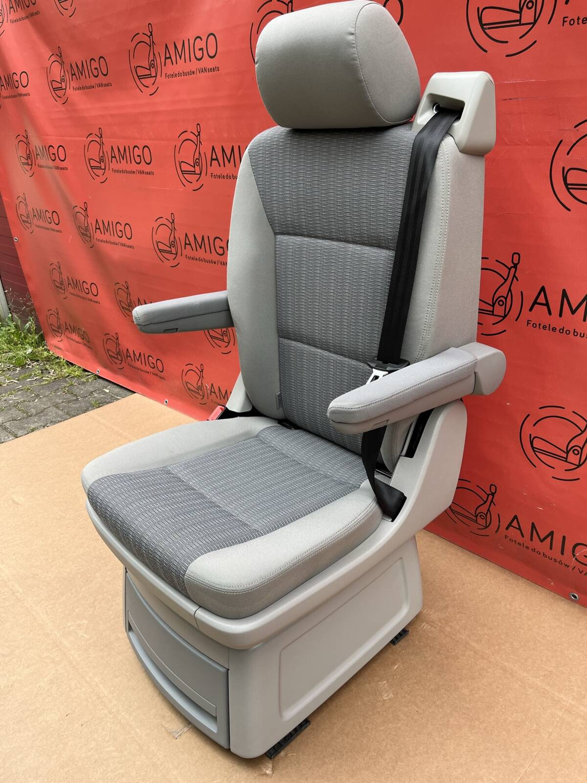 Seat VW T6 Multivan Caravelle Pandu grey single rear t5 not swivel