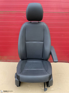 Seat Mercedes Vito W447 EU passenger | UK driver armrest adjustments Leatherette