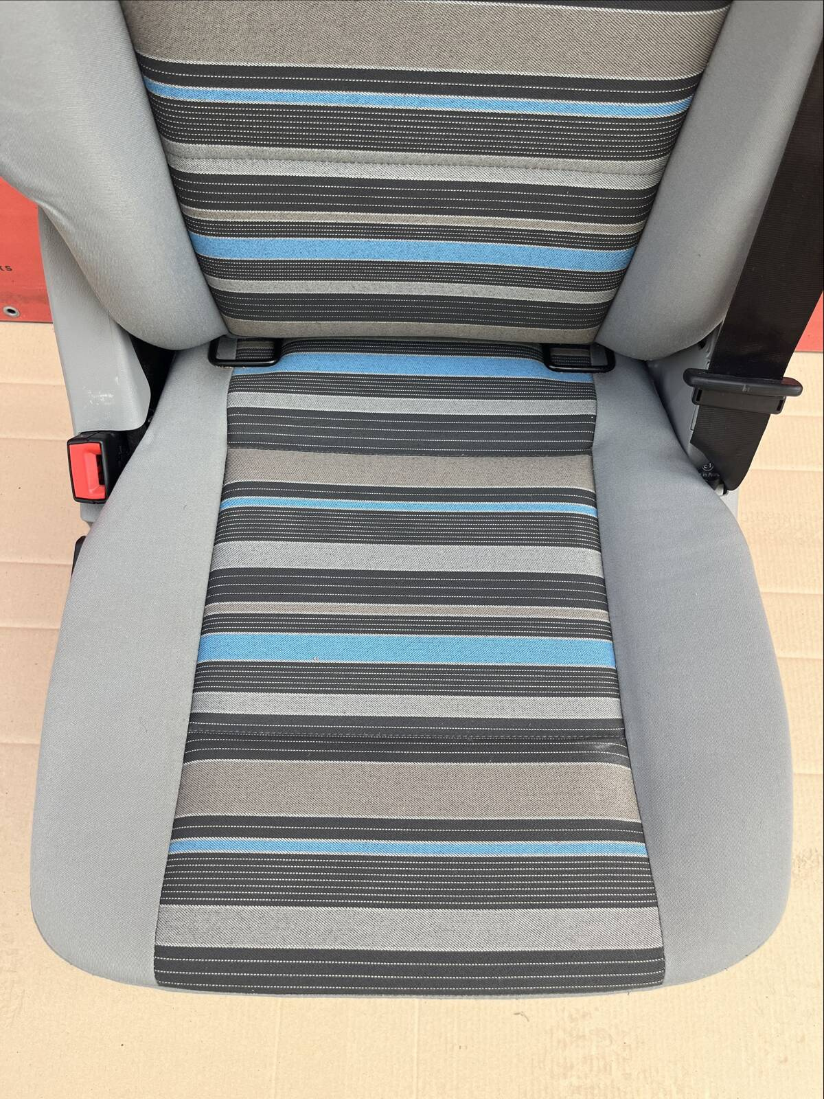 Seat VW T5 T5.1 California Multivan Caravelle TAKATO swivel rear single