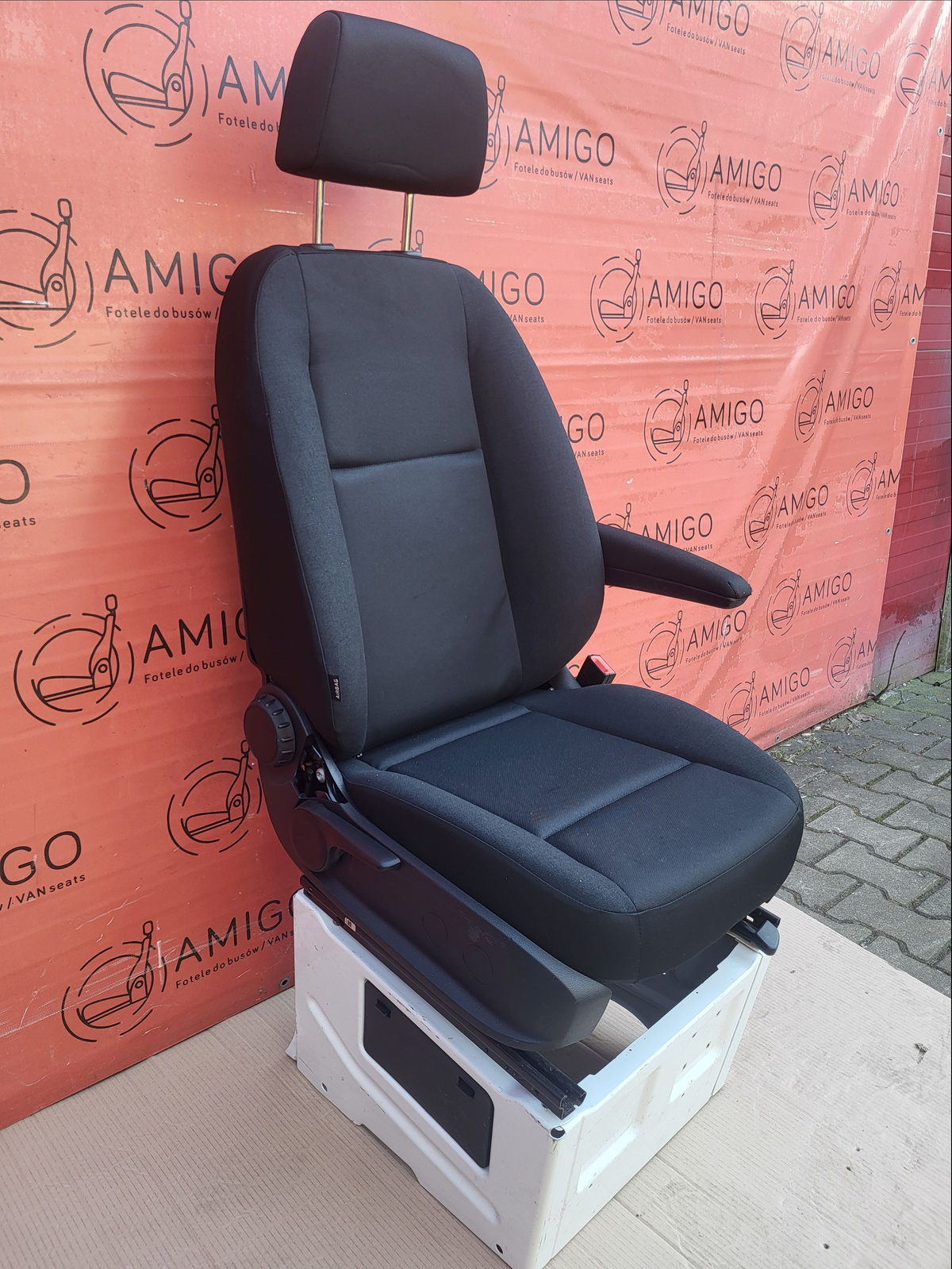 Seat Mercedes Sprinter W907 EU passenger seat | UK driver 2018-2024 Maturin with base