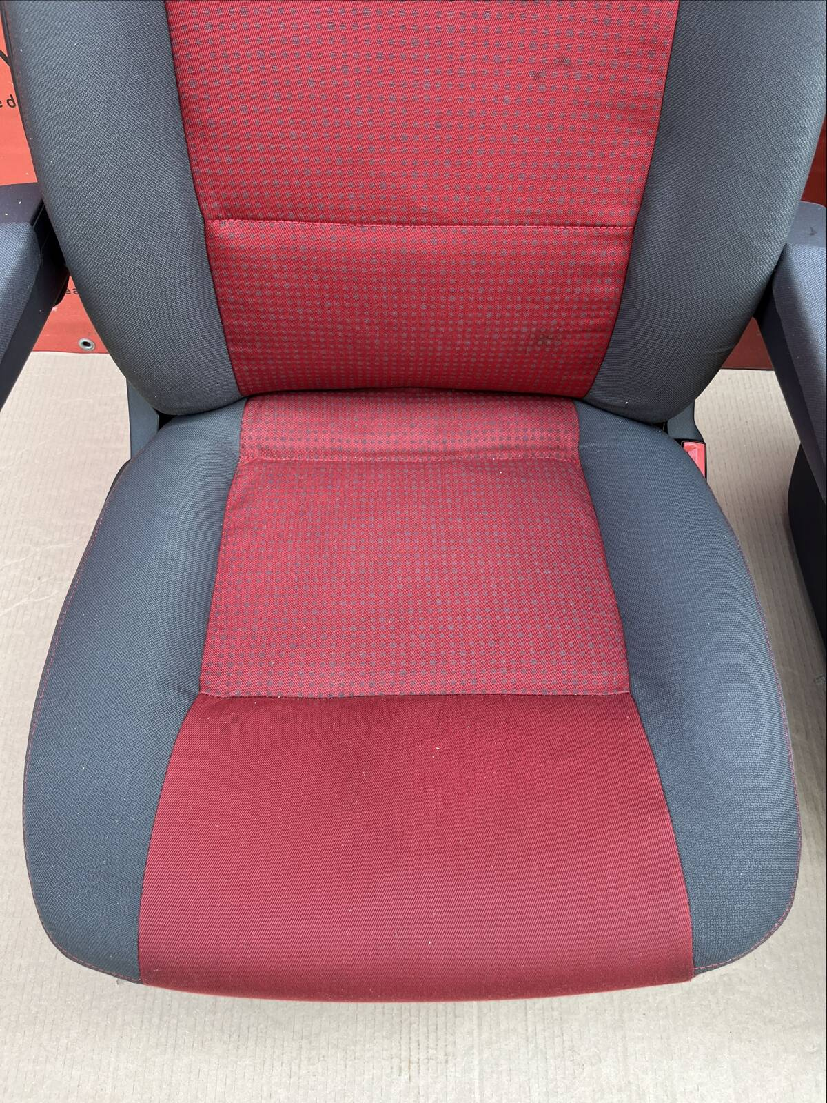 Driver passenger seat VW T5 DUO red Multivan Caravelle