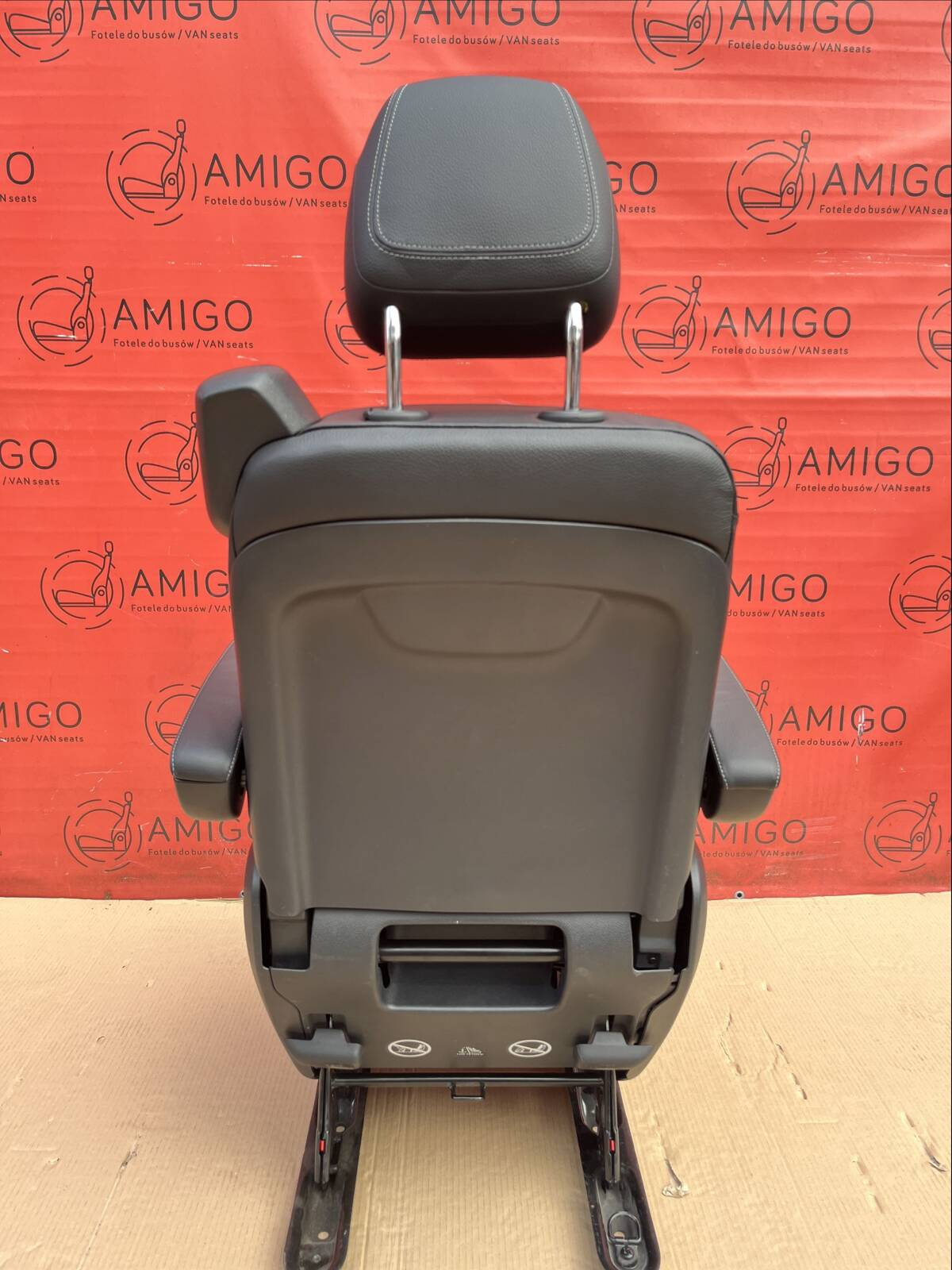 Seat single rear Mercedes V-class W447 Leather Lugano Black